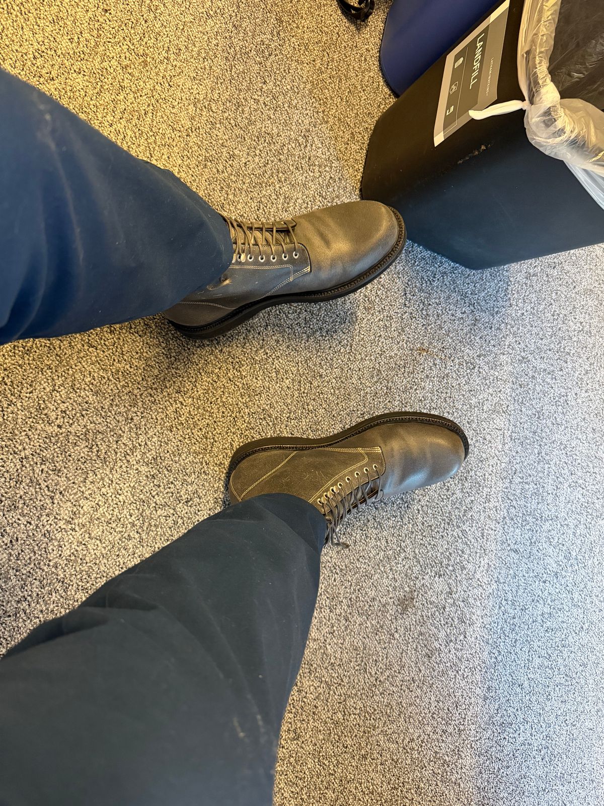 Photo by AndrewBayArea on December 3, 2025 of the Grant Stone baroda in frost commander.