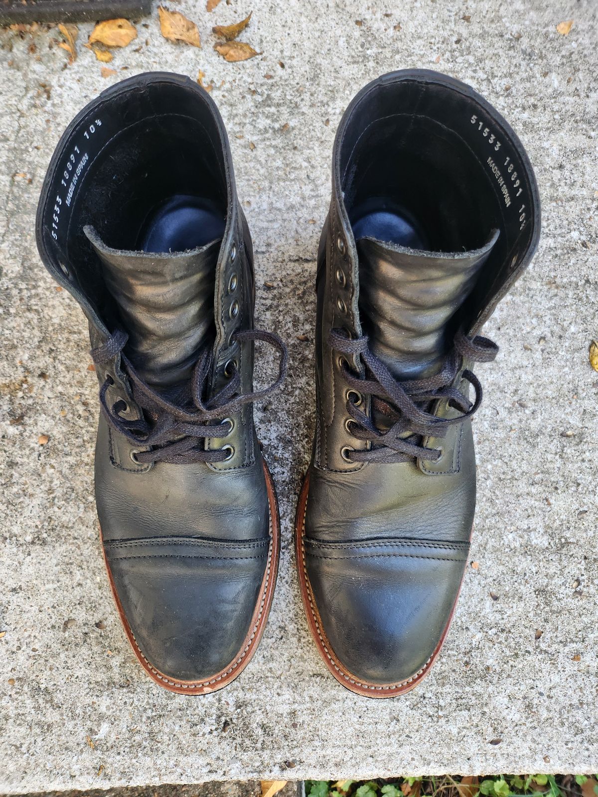 Photo by keeperofthekept on October 1, 2025 of the Parkhurst The Richmond in Matte Black Veg Tan Full Grain.