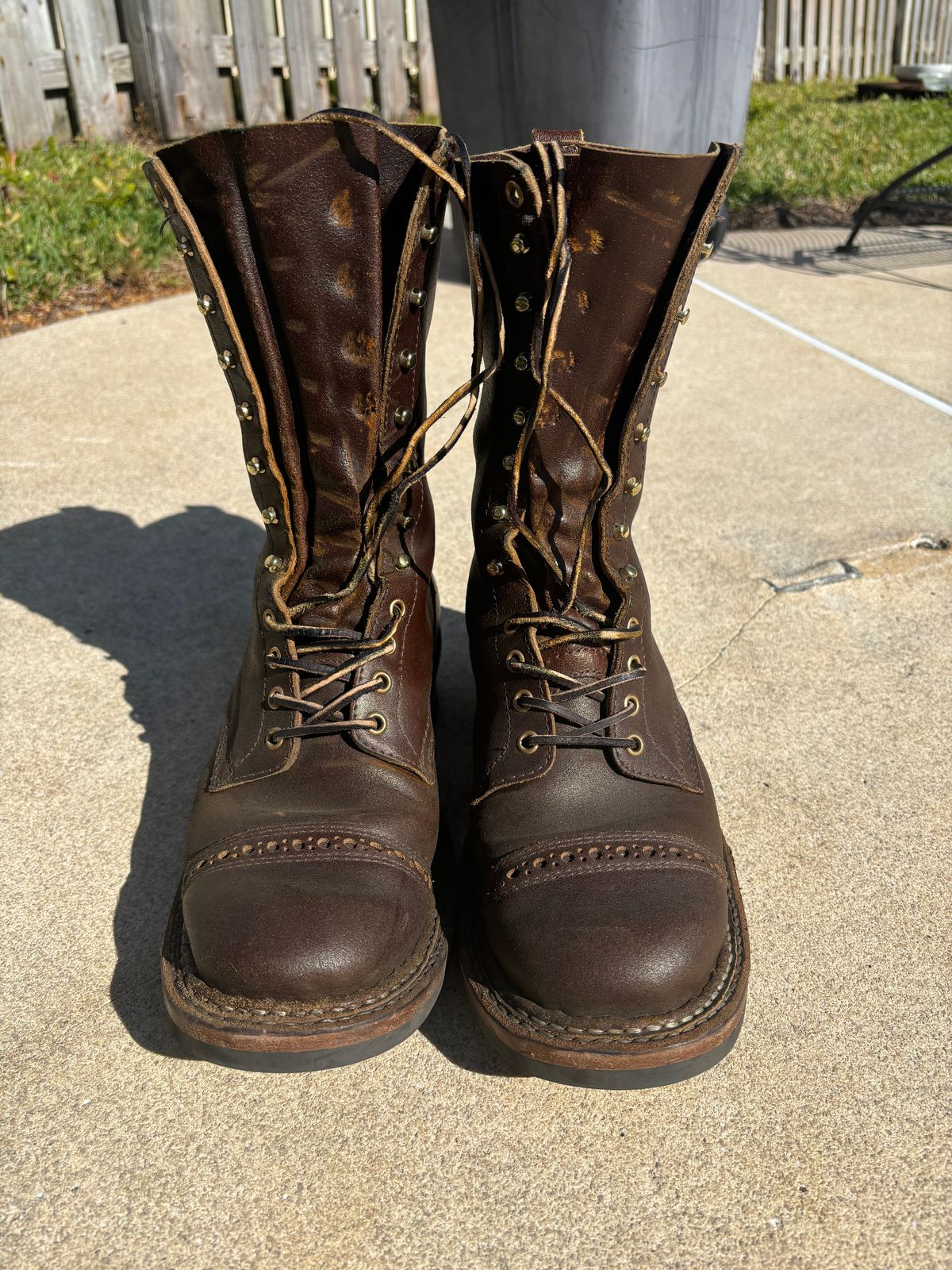Photo by Wabash_King on December 5, 2024 of the White's Farmer/Rancher in Horween Cinnamon Waxed Flesh.