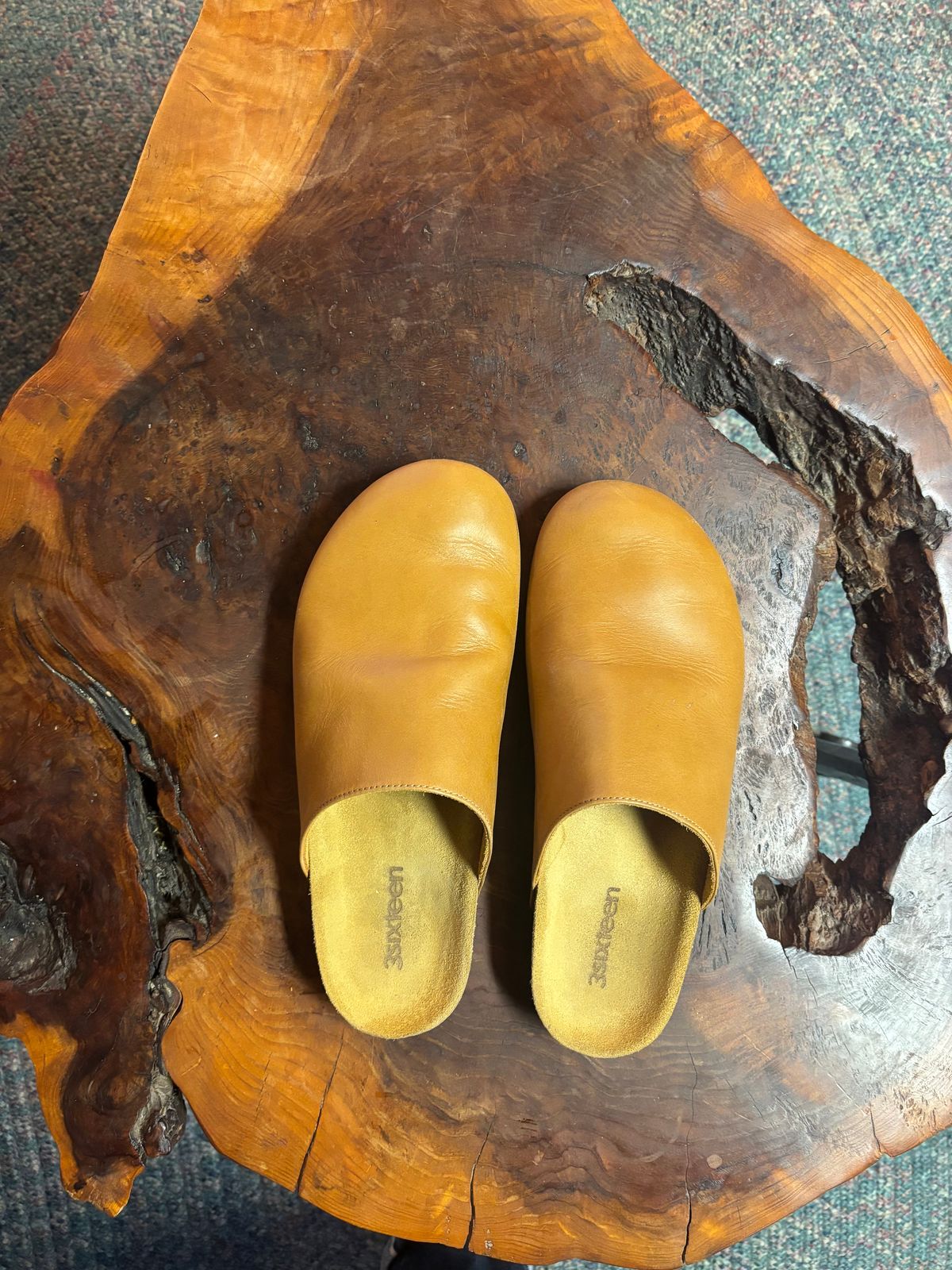 Photo by jacobbingham on October 6, 2025 of the 3sixteen Calf Leather Mules in Natural Calf Leather.