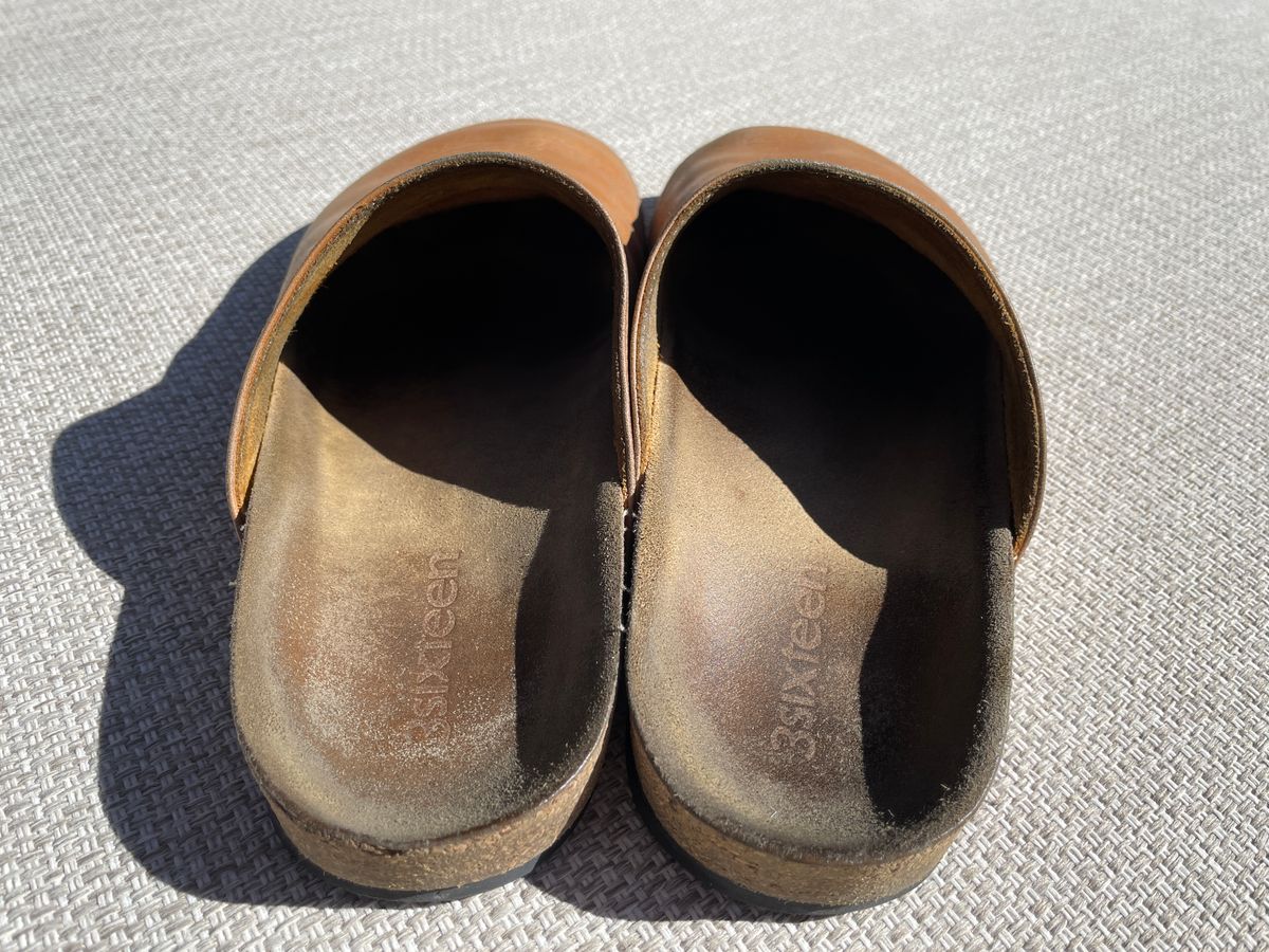 Photo by jacobbingham on April 5, 2026 of the 3sixteen Calf Leather Mules in Natural Calf Leather.