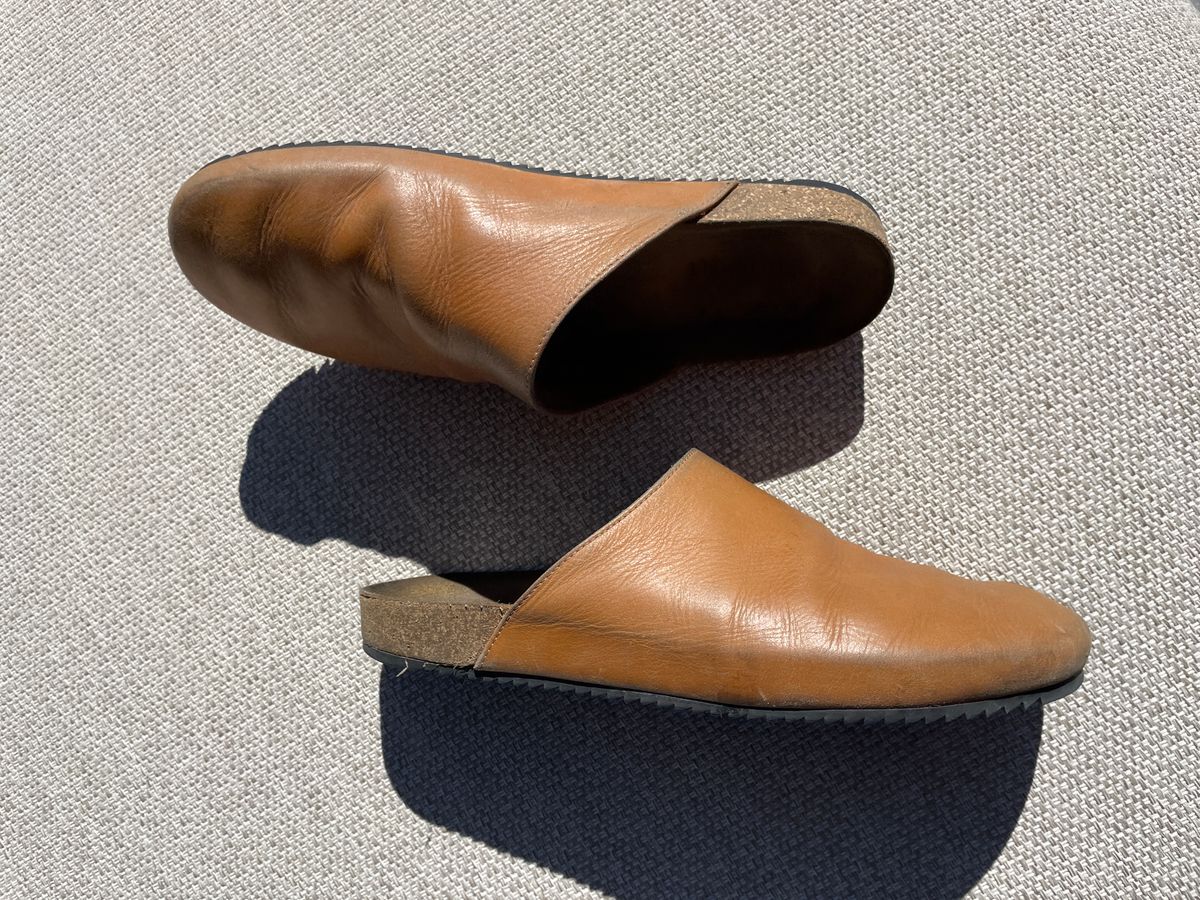 Photo by jacobbingham on April 5, 2026 of the 3sixteen Calf Leather Mules in Natural Calf Leather.