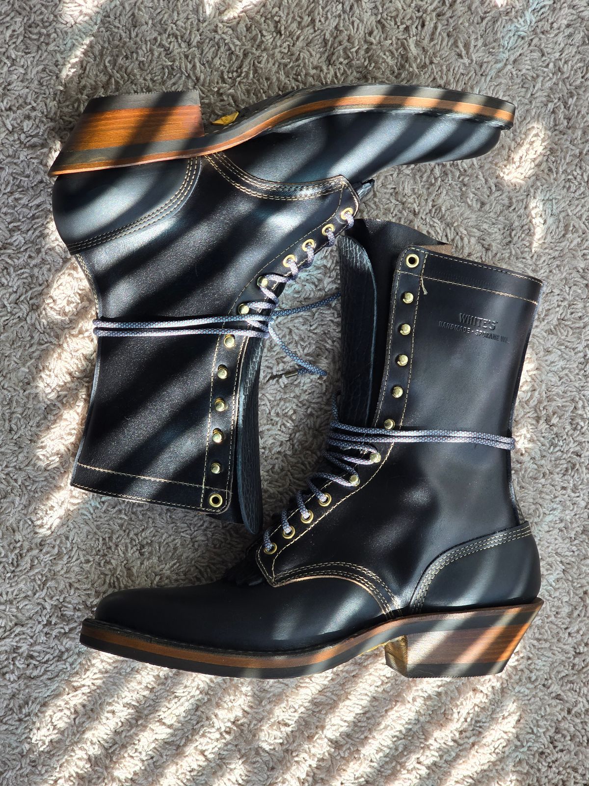 Photo by ieatnails on June 24, 2026 of the White's Packer Pointed Toe in Seidel Black Oil Tan & Horween Black Waxed Flesh.