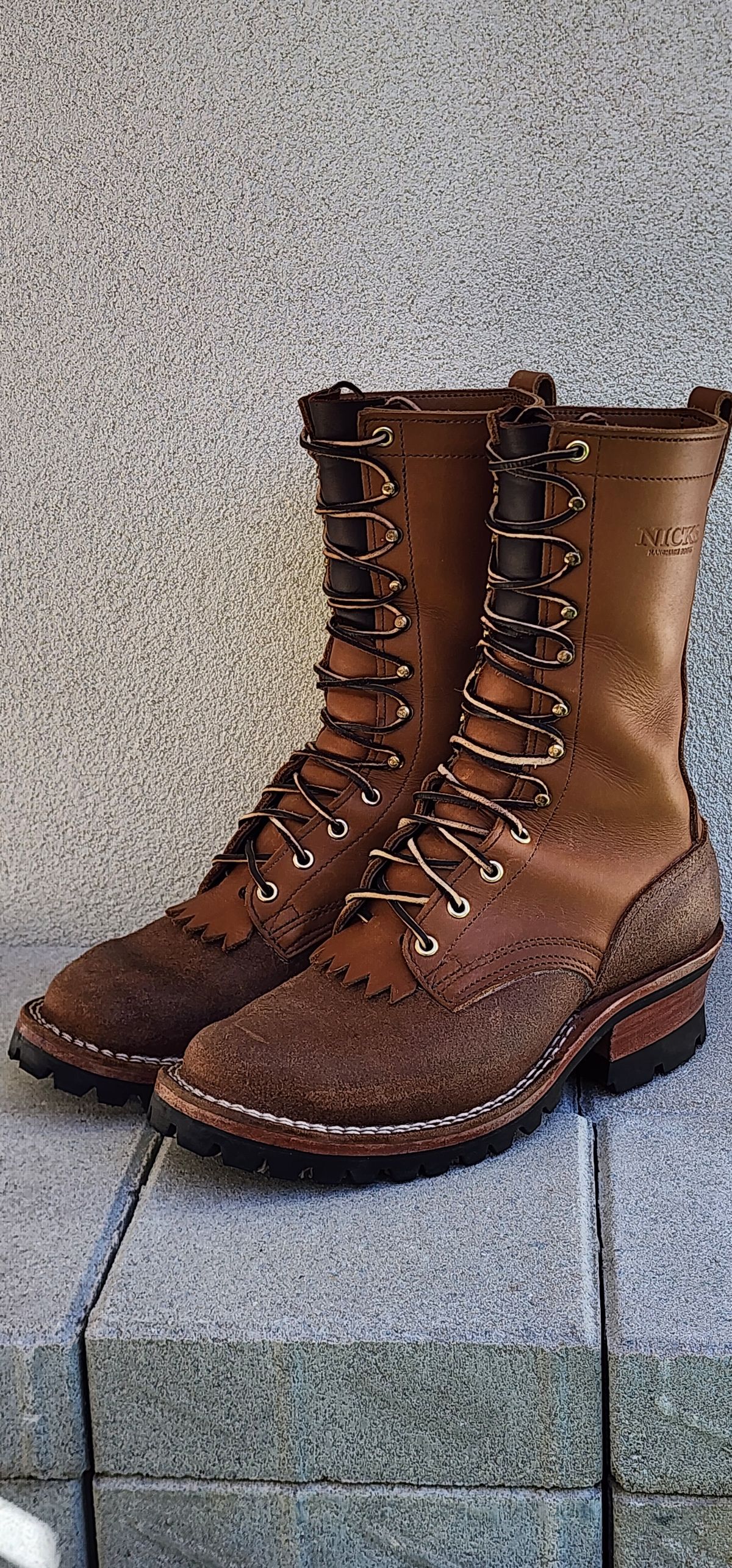 Photo by Rudey on December 5, 2024 of the Nicks DomePro in Seidel 1964 Tan Roughout & Seidel 1964 Tan.
