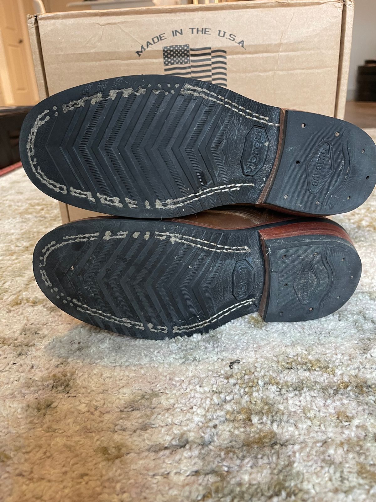 Photo by indigo_flame on September 12, 2024 of the Nicks Robert in Horween Orange Predator.