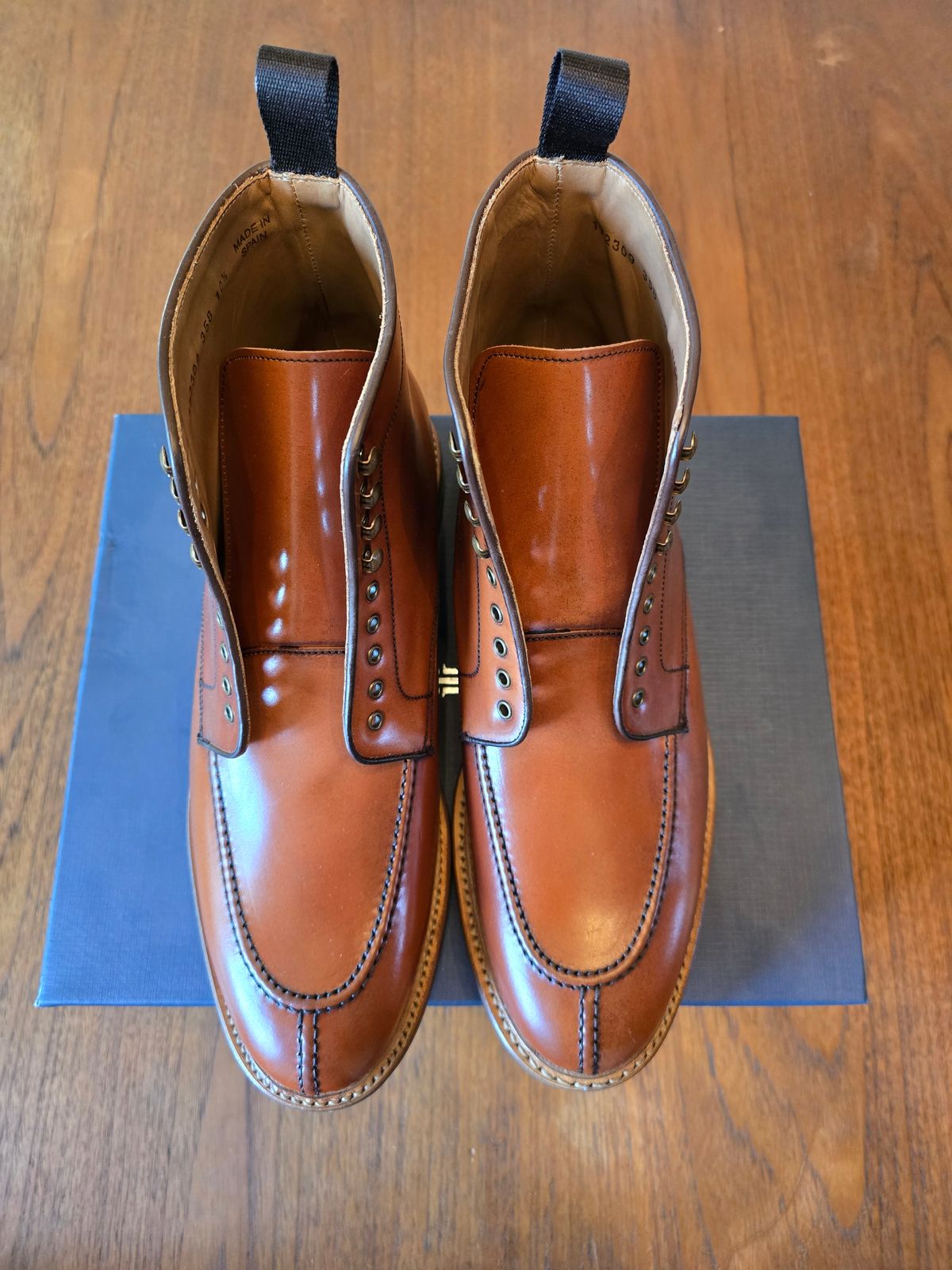 Photo by ProfessorWoland on October 1, 2024 of the Yanko NST in Cognac Shell Cordovan.
