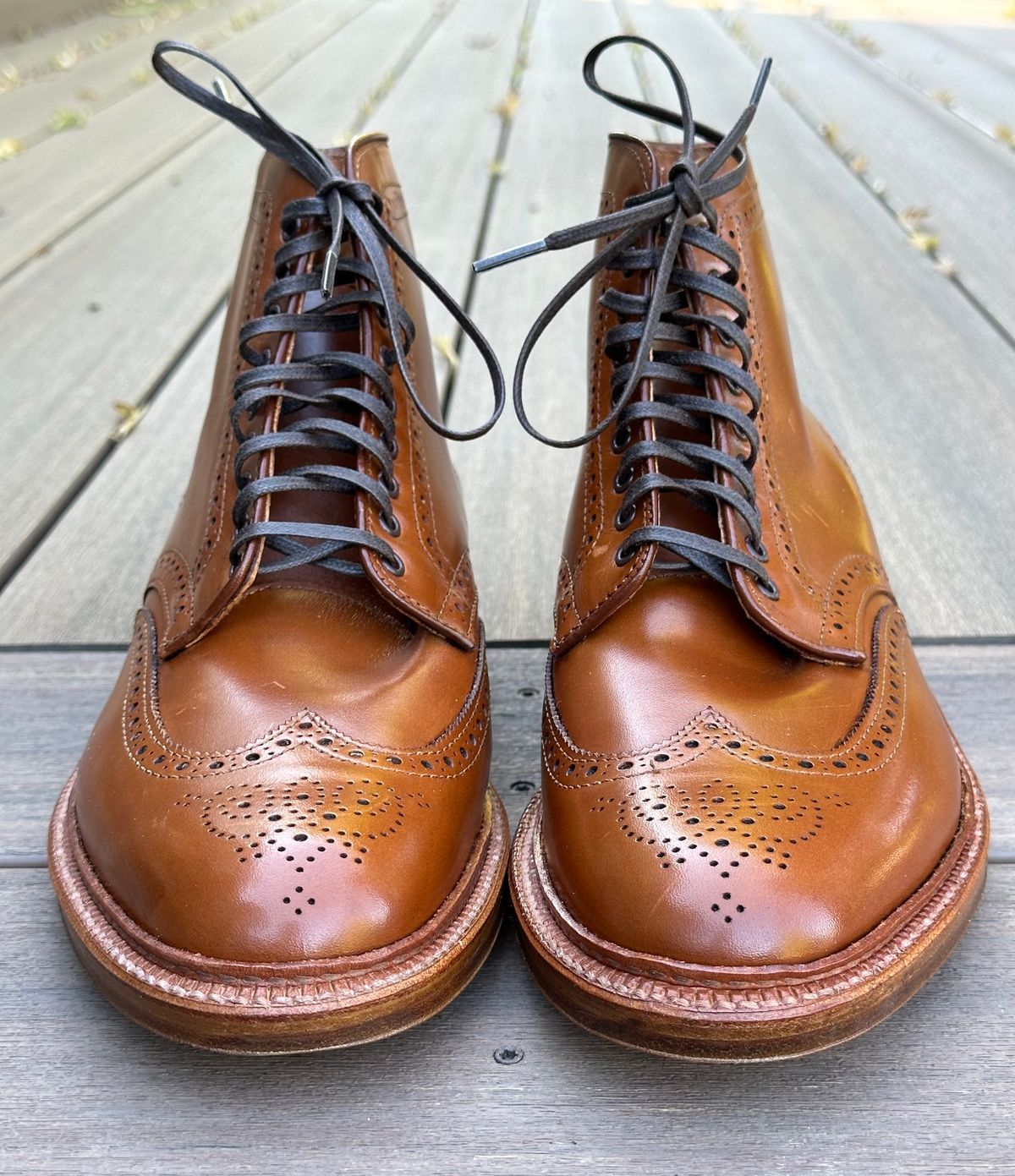 Photo by eschaye on October 3, 2024 of the Alden Short Wing Boot in Dark Tan Calfskin.