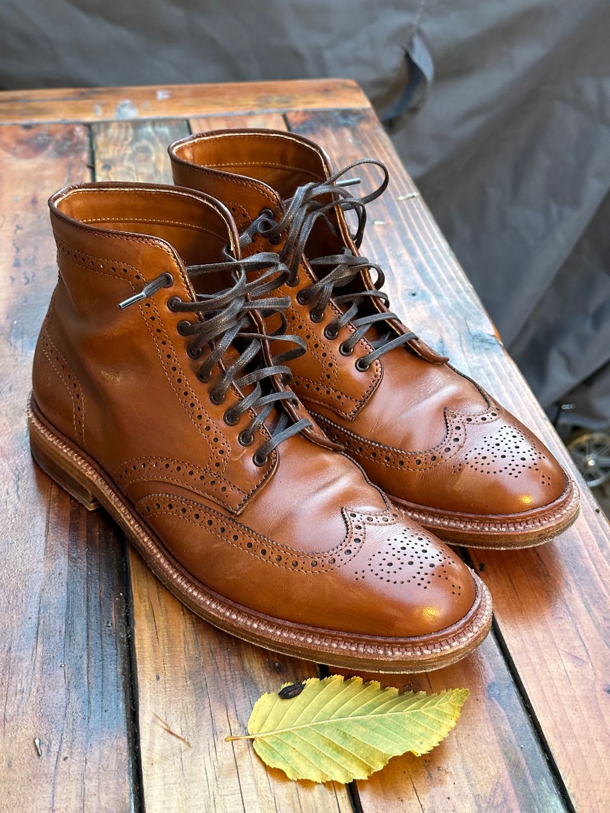 Photo by eschaye on October 23, 2024 of the Alden Short Wing Boot in Dark Tan Calfskin.