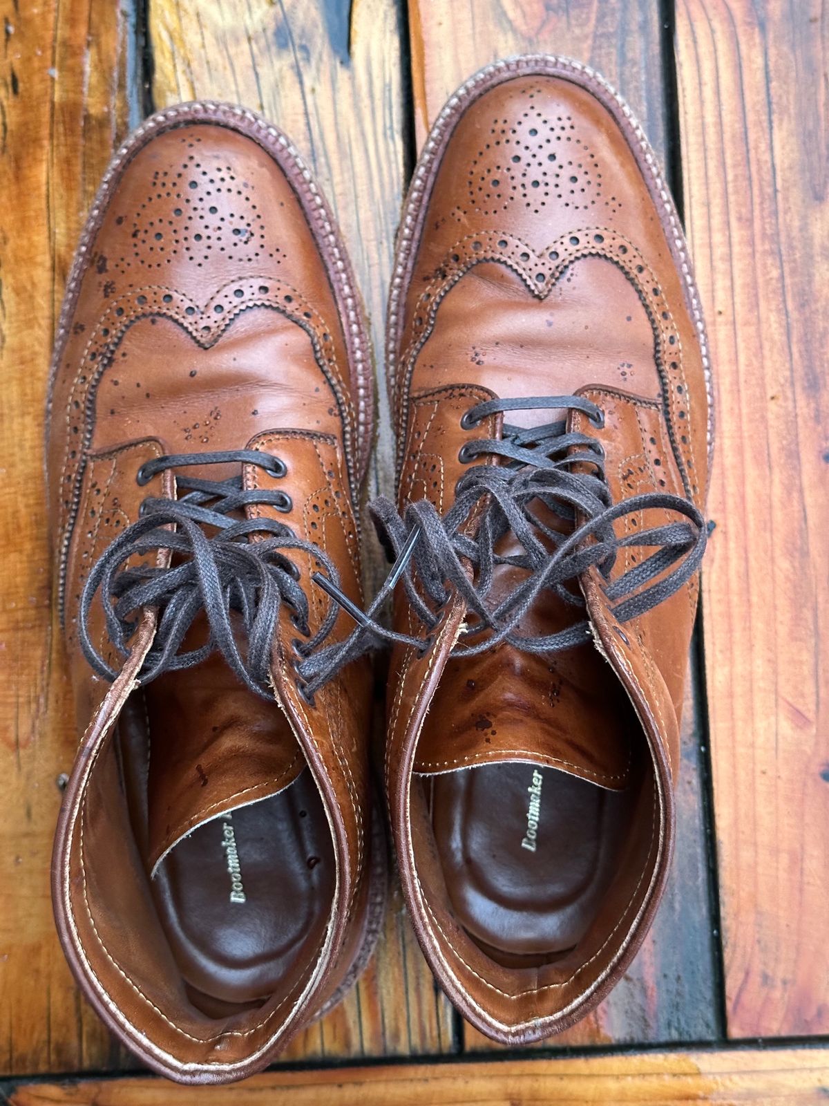 Photo by eschaye on February 6, 2025 of the Alden Short Wing Boot in Dark Tan Calfskin.