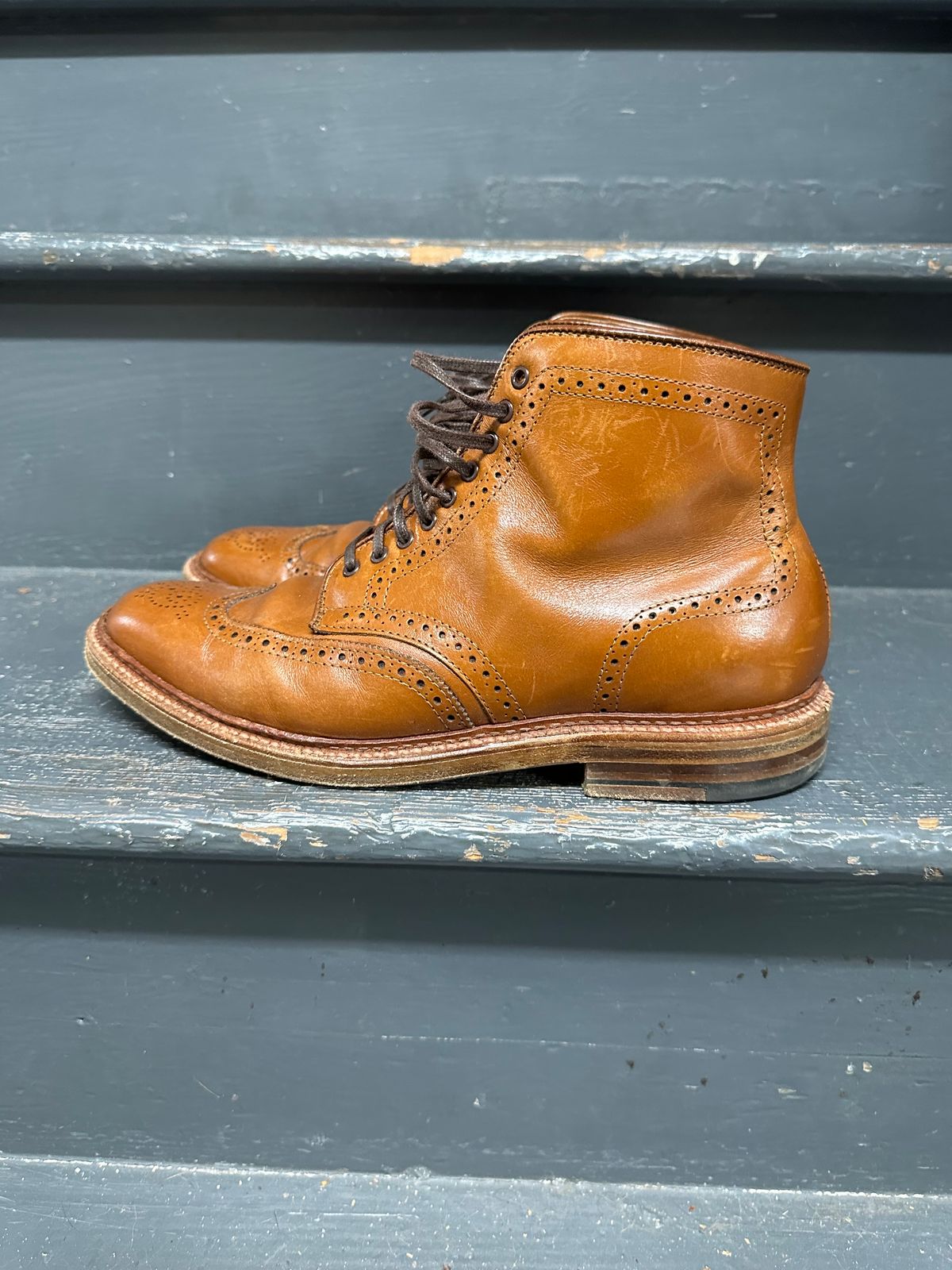 Photo by eschaye on March 6, 2025 of the Alden Short Wing Boot in Dark Tan Calfskin.