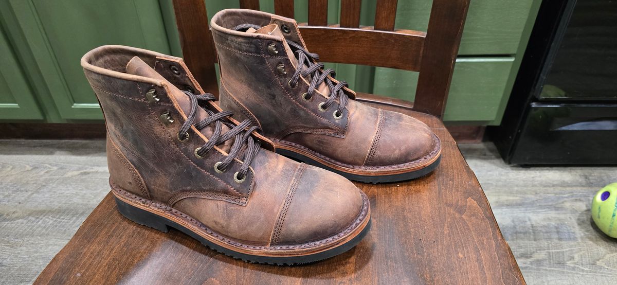 Photo by Tankman613 on October 1, 2025 of the Jim Green CM719 in Brown Full Grain.