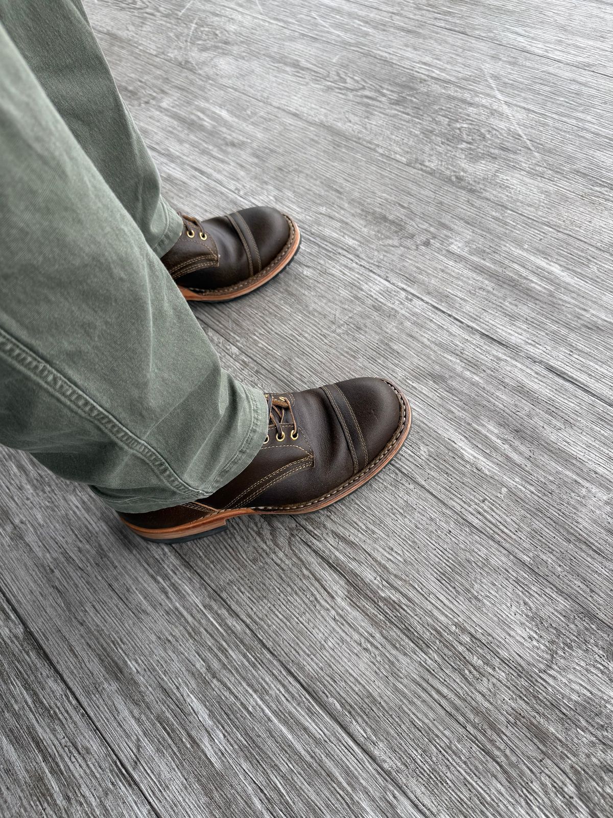 Photo by Weyland on March 17, 2026 of the White's MP-M1TC in Horween Dark Olive Waxed Flesh.