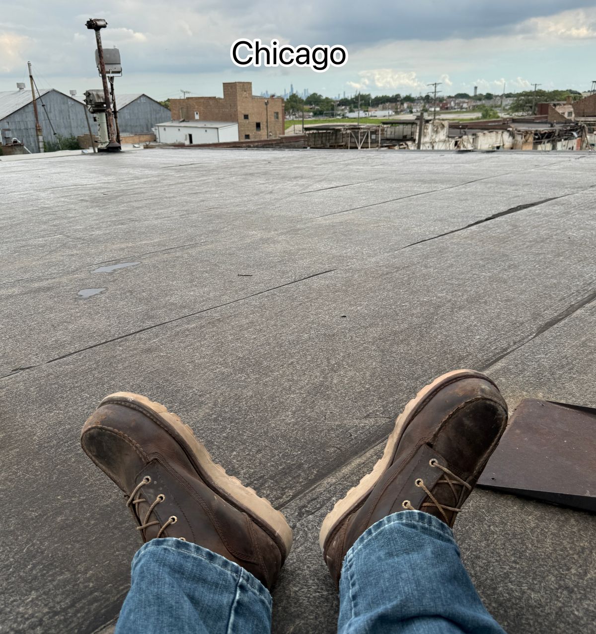 Photo by Michael on August 22, 2025 of the Red Wing 2440 Traction Tred Lite in S.B. Foot Saddle Voyageur Nubuck.