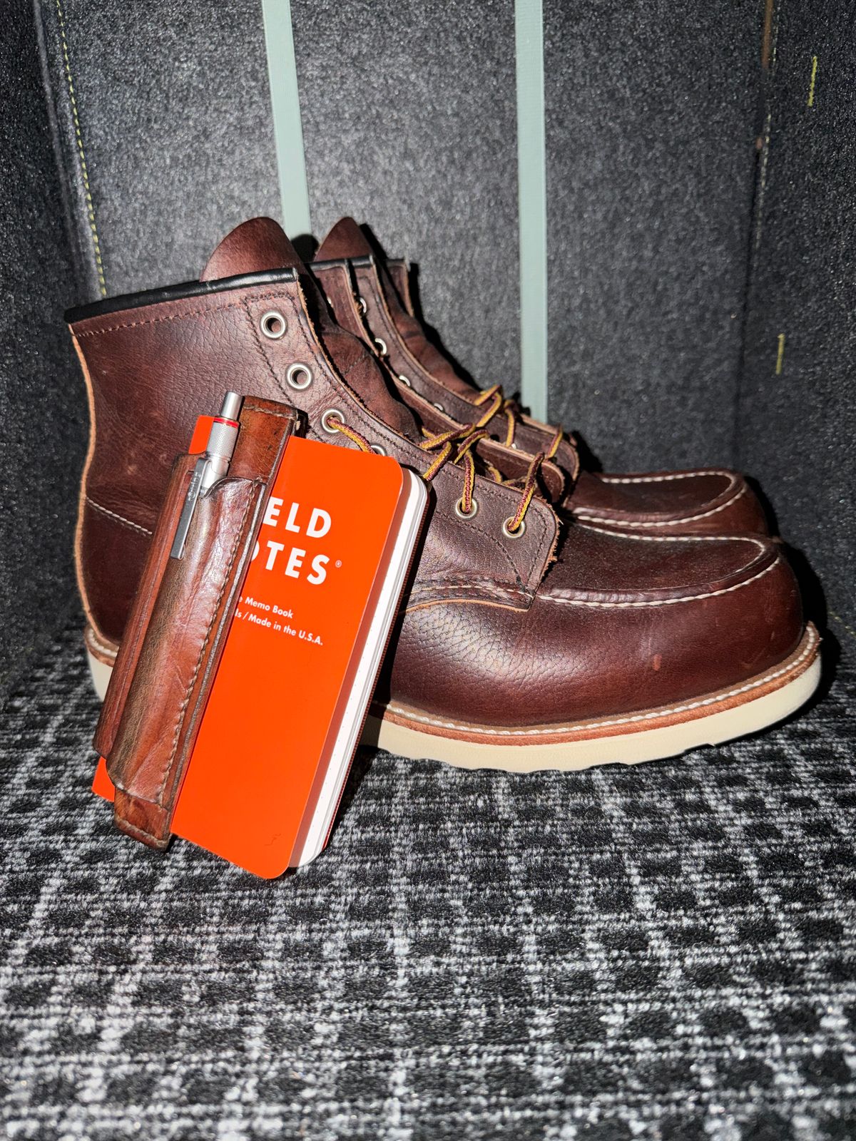 Photo by Michael on January 11, 2026 of the Red Wing 6-Inch Classic Moc in S.B. Foot Briar Oil Slick.