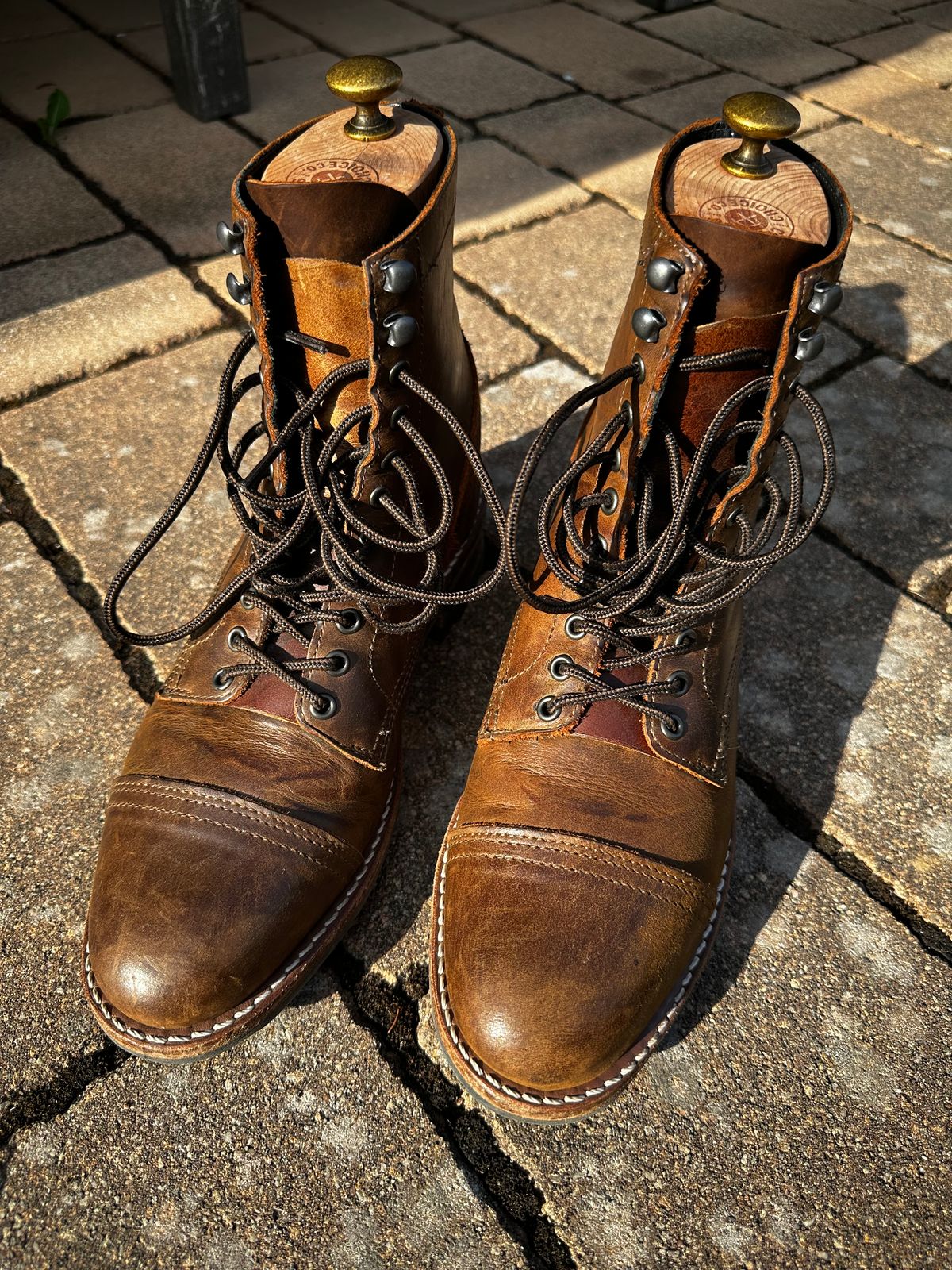 Photo by bene on July 26, 2025 of the Thursday Logger in Arizona Adobe Rugged & Resilient.