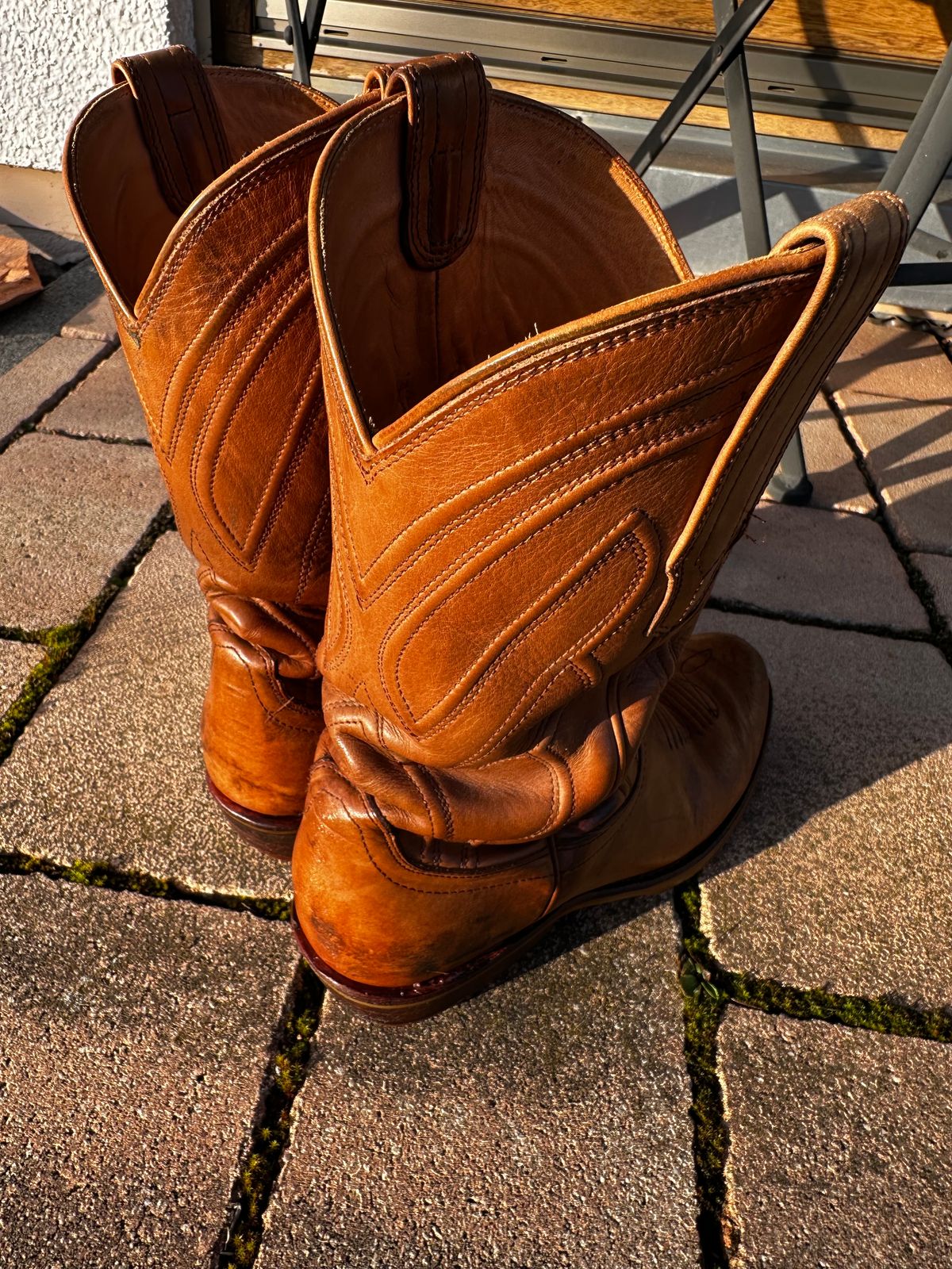 Photo by bene on February 7, 2026 of the Tecovas The Jason in Caramel Cowhide.