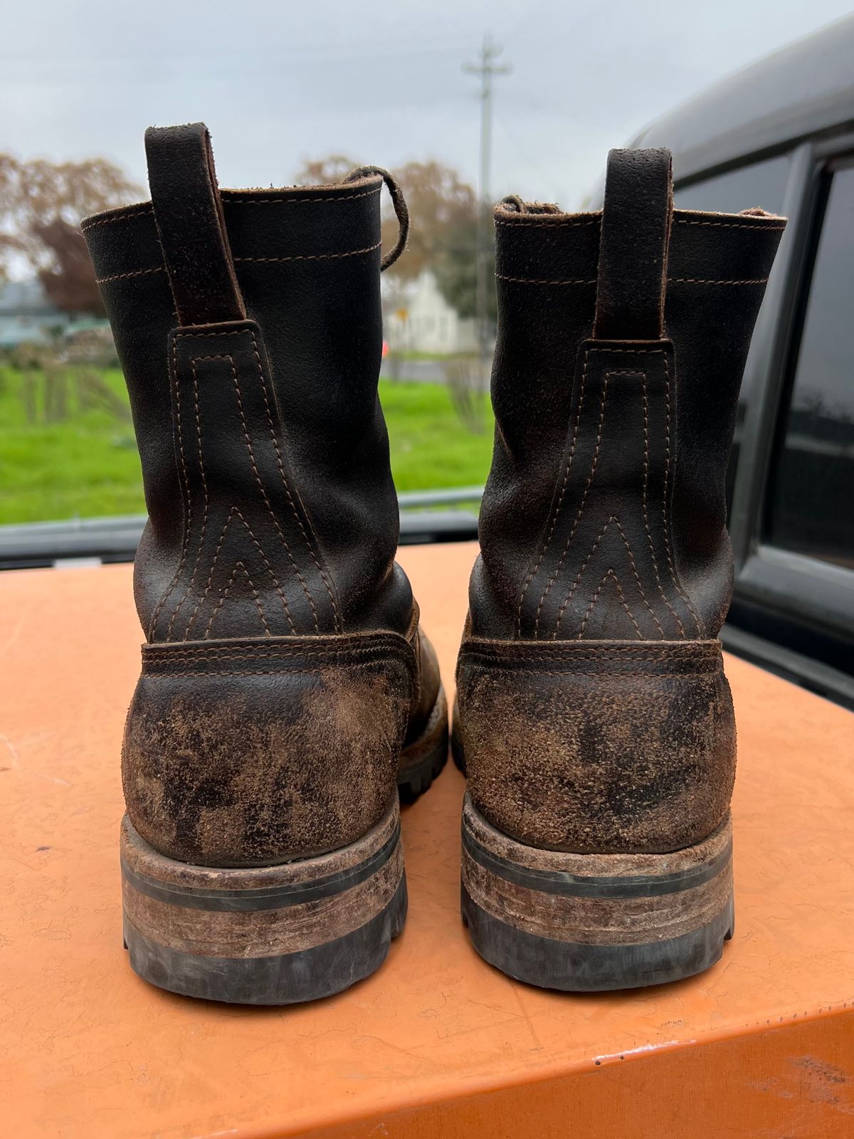 Photo by robmagr on December 5, 2025 of the Nicks x Rose Anvil ND1 in Horween Brown Waxed Flesh.