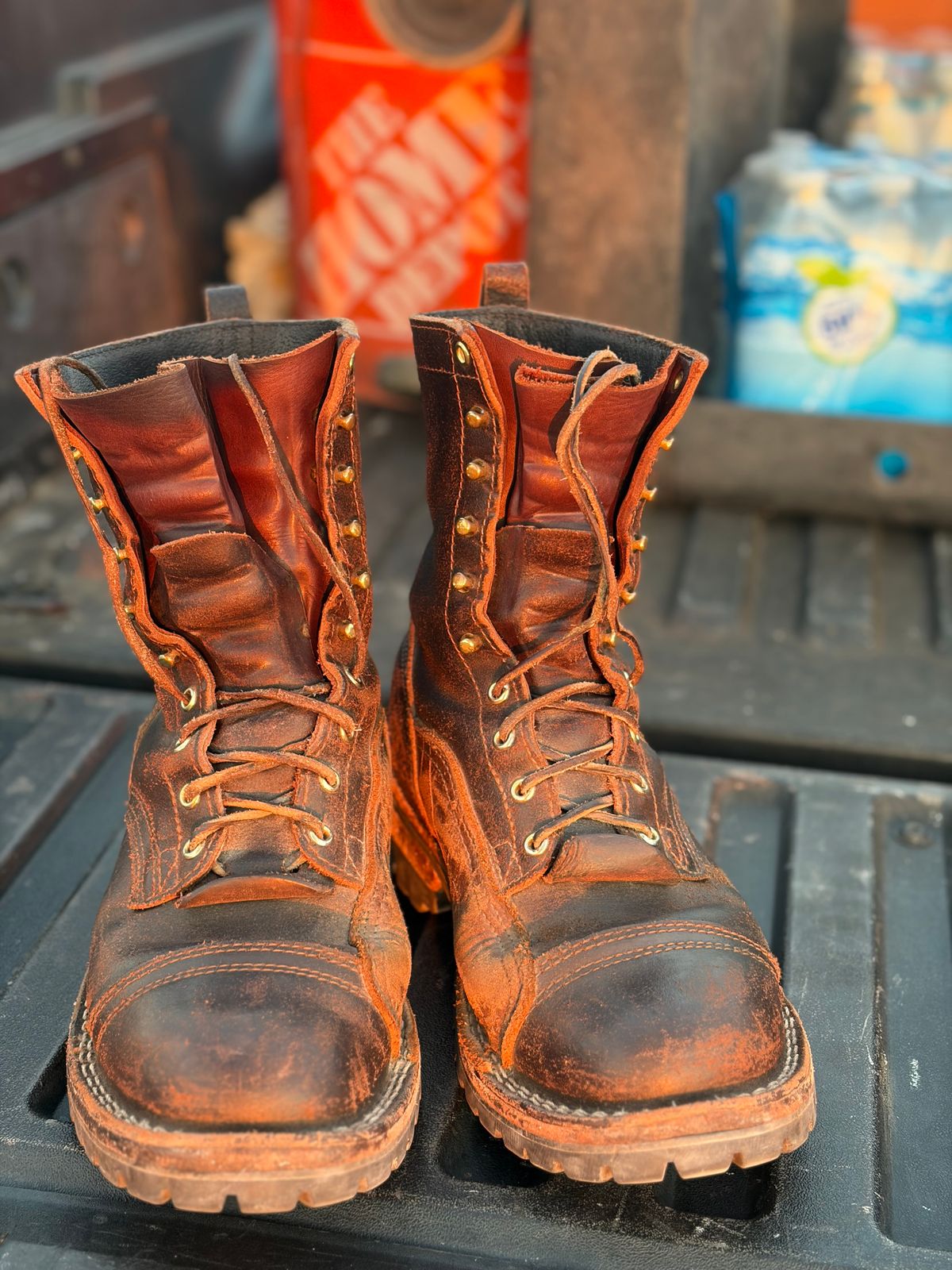 Photo by robmagr on February 4, 2026 of the Nicks x Rose Anvil ND1 in Horween Brown Waxed Flesh.