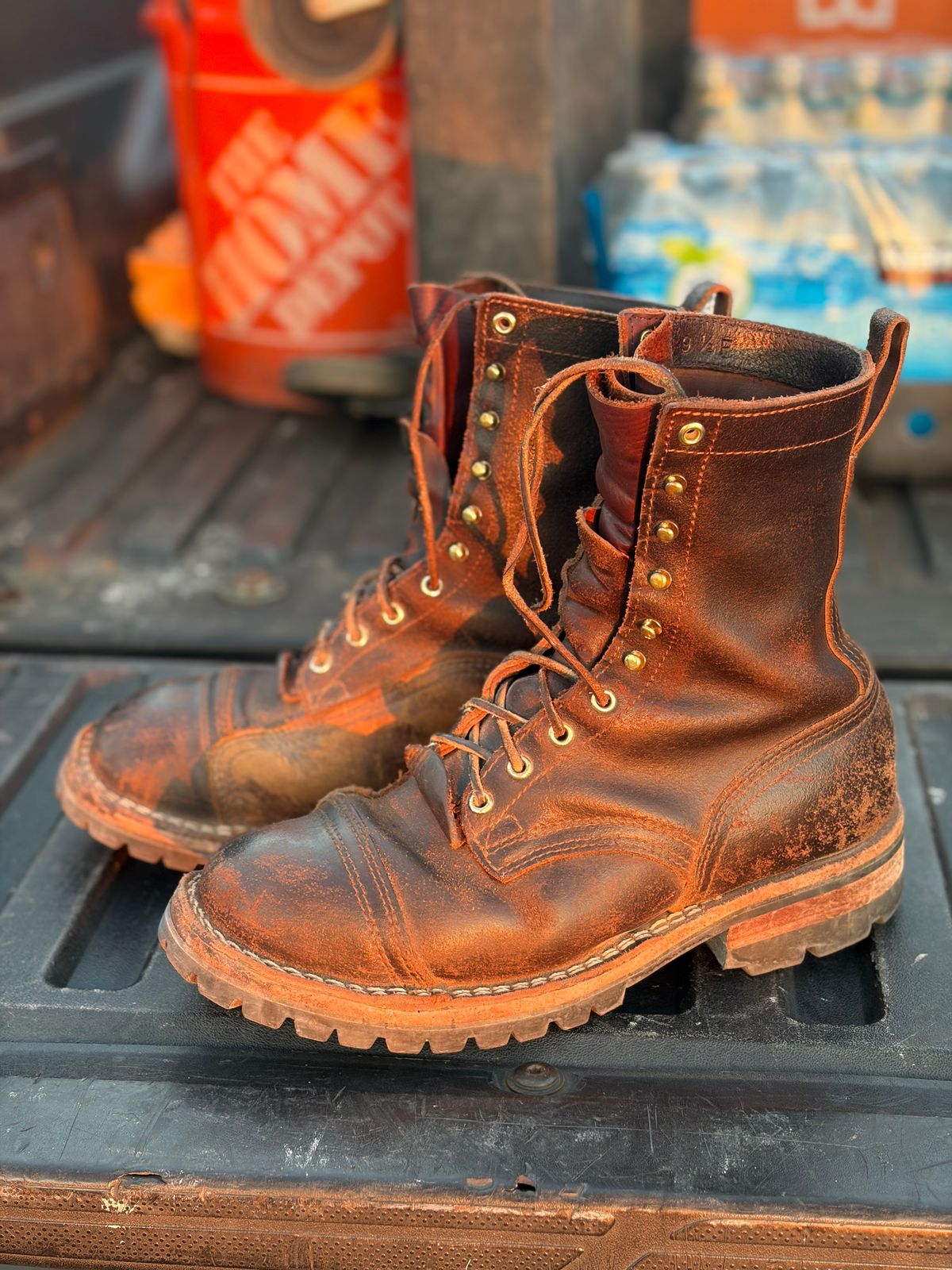 Photo by robmagr on February 4, 2026 of the Nicks x Rose Anvil ND1 in Horween Brown Waxed Flesh.