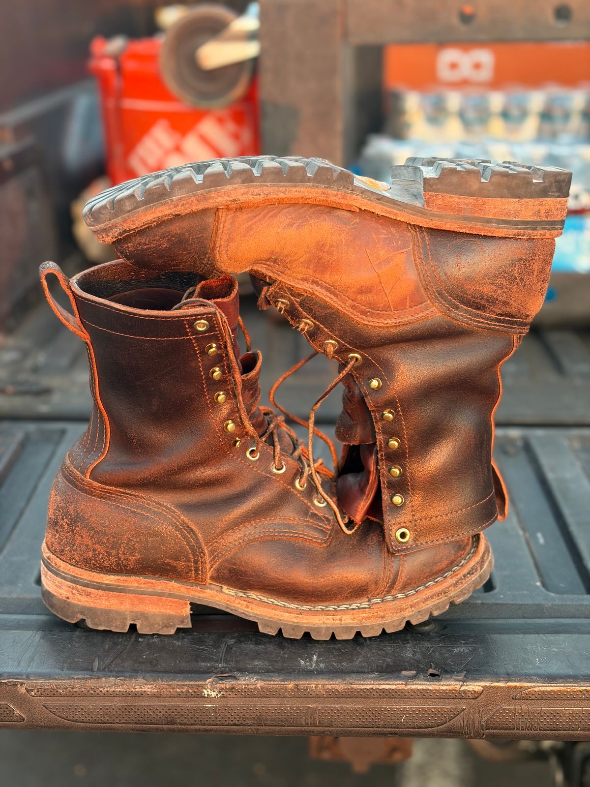 Photo by robmagr on February 4, 2026 of the Nicks x Rose Anvil ND1 in Horween Brown Waxed Flesh.