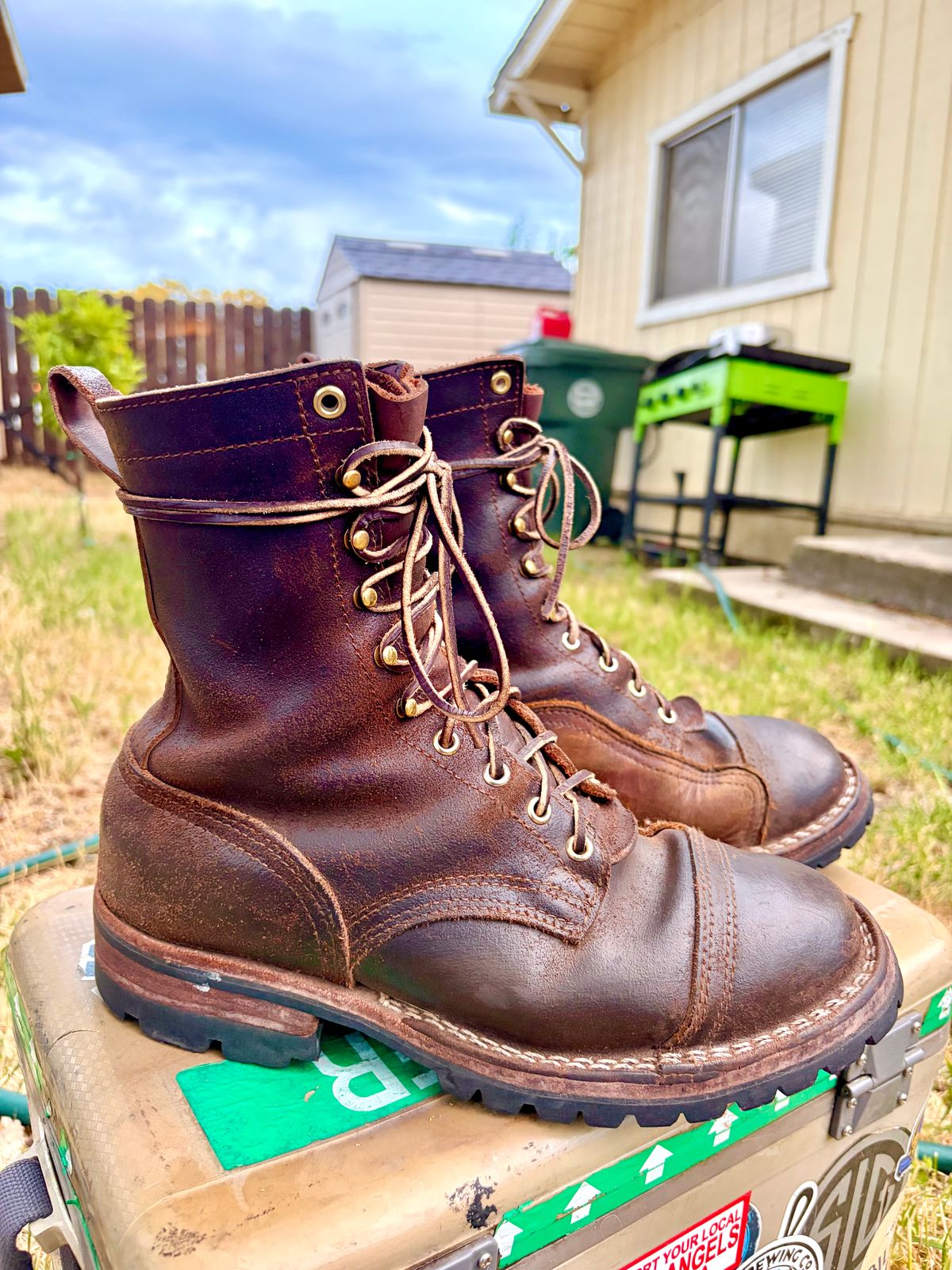 Photo by robmagr on April 2, 2026 of the Nicks x Rose Anvil ND1 in Horween Brown Waxed Flesh.