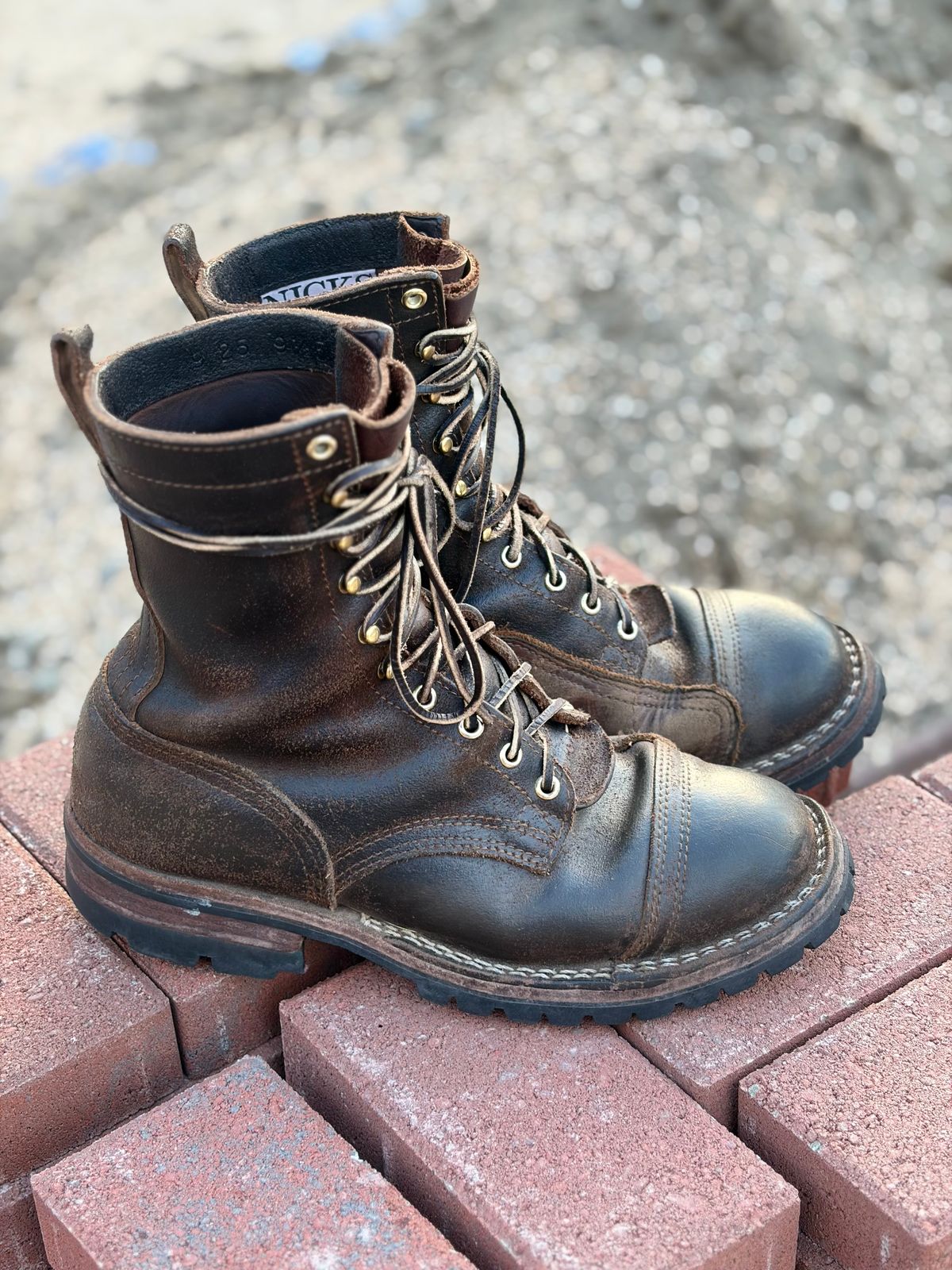 Photo by robmagr on April 6, 2026 of the Nicks x Rose Anvil ND1 in Horween Brown Waxed Flesh.