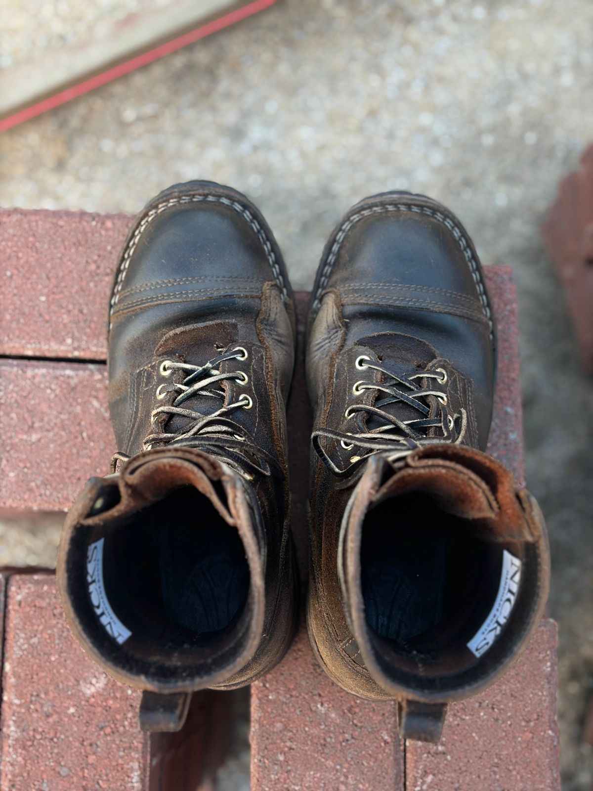 Photo by robmagr on April 6, 2026 of the Nicks x Rose Anvil ND1 in Horween Brown Waxed Flesh.