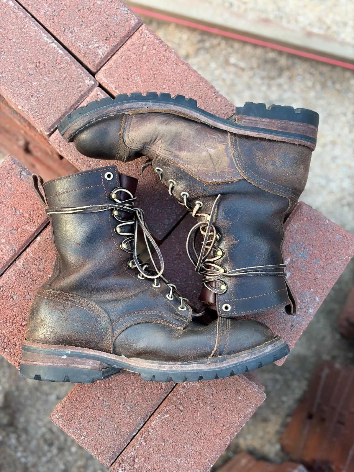 Photo by robmagr on April 6, 2026 of the Nicks x Rose Anvil ND1 in Horween Brown Waxed Flesh.