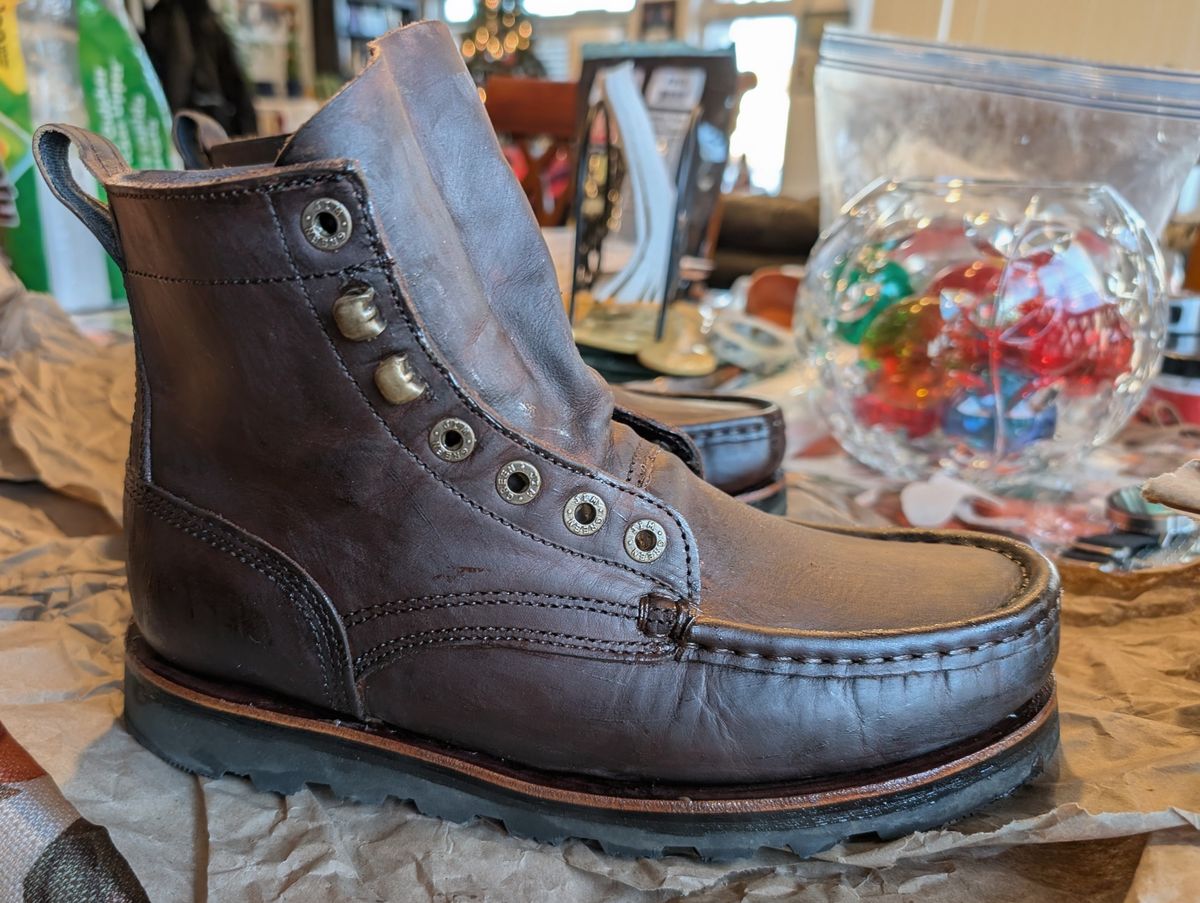 Photo by BootsInBK on December 24, 2025 of the Jim Green Workhorse in Jim Green Bronco.