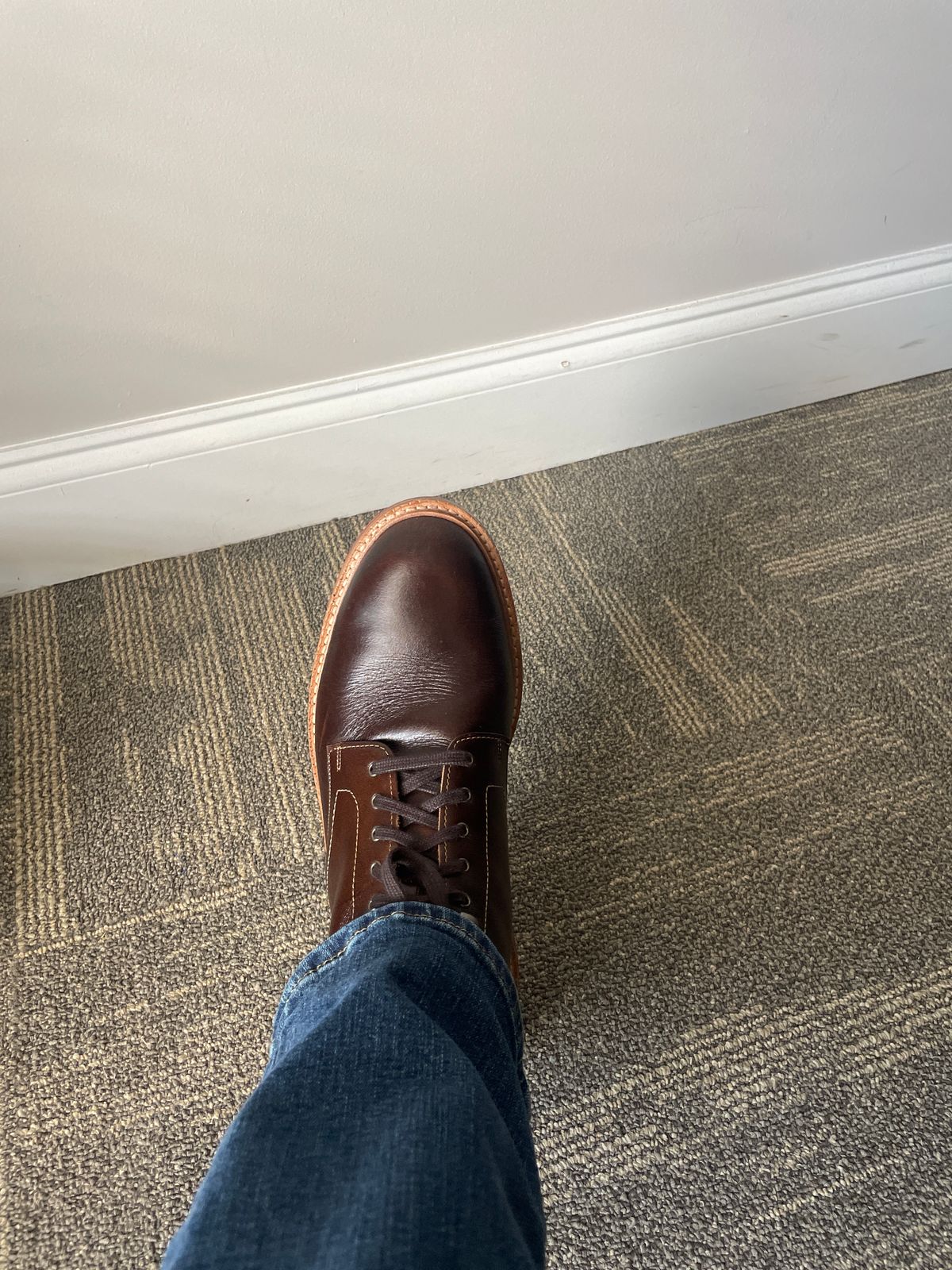 Photo by ECUreed on April 22, 2024 of the Allen Edmonds Higgins Mill in Brown Saddle Leather.