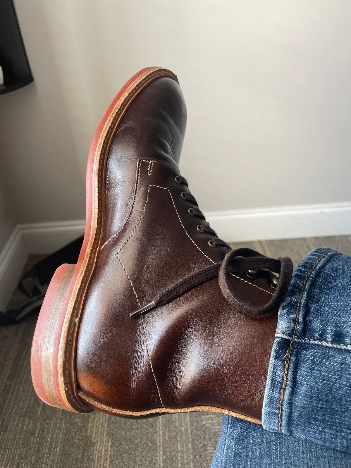 Photo by ECUreed on April 22, 2024 of the Allen Edmonds Higgins Mill in Brown Saddle Leather.