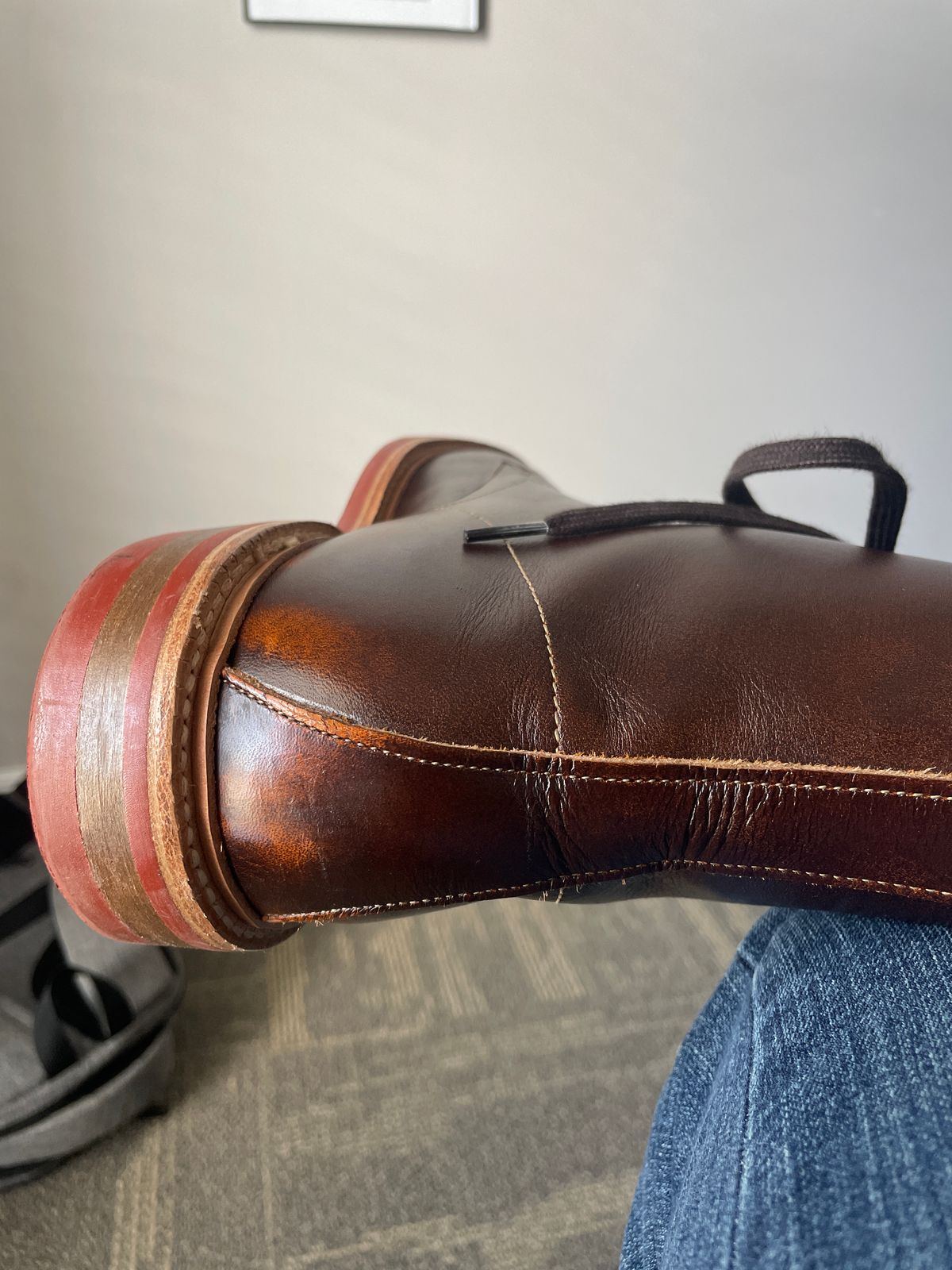 Photo by ECUreed on April 22, 2024 of the Allen Edmonds Higgins Mill in Brown Saddle Leather.
