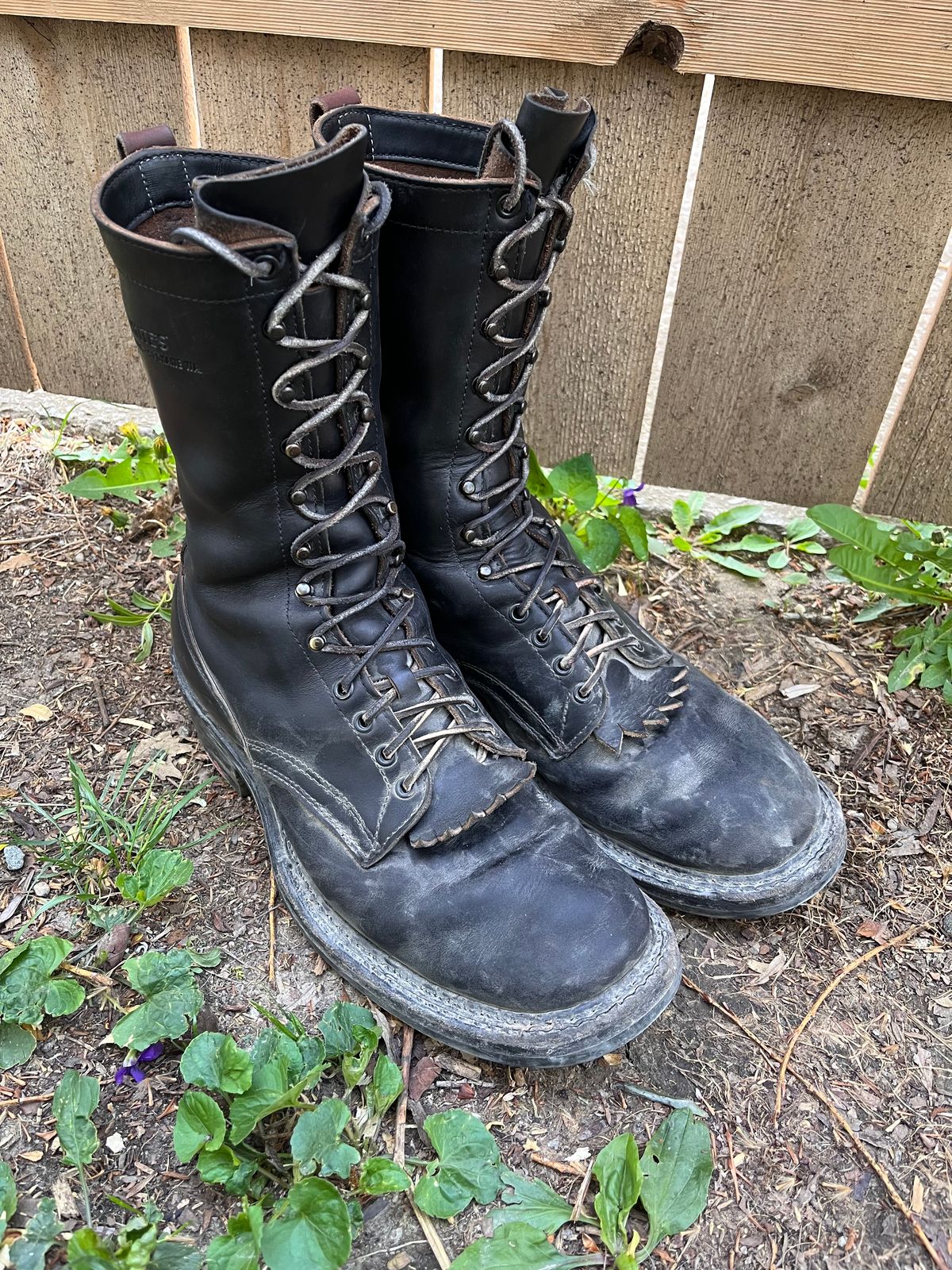 Photo by prichardson on April 21, 2026 of the White's x Rose Anvil Drifter 2.0 in Seidel Black Double Shot.