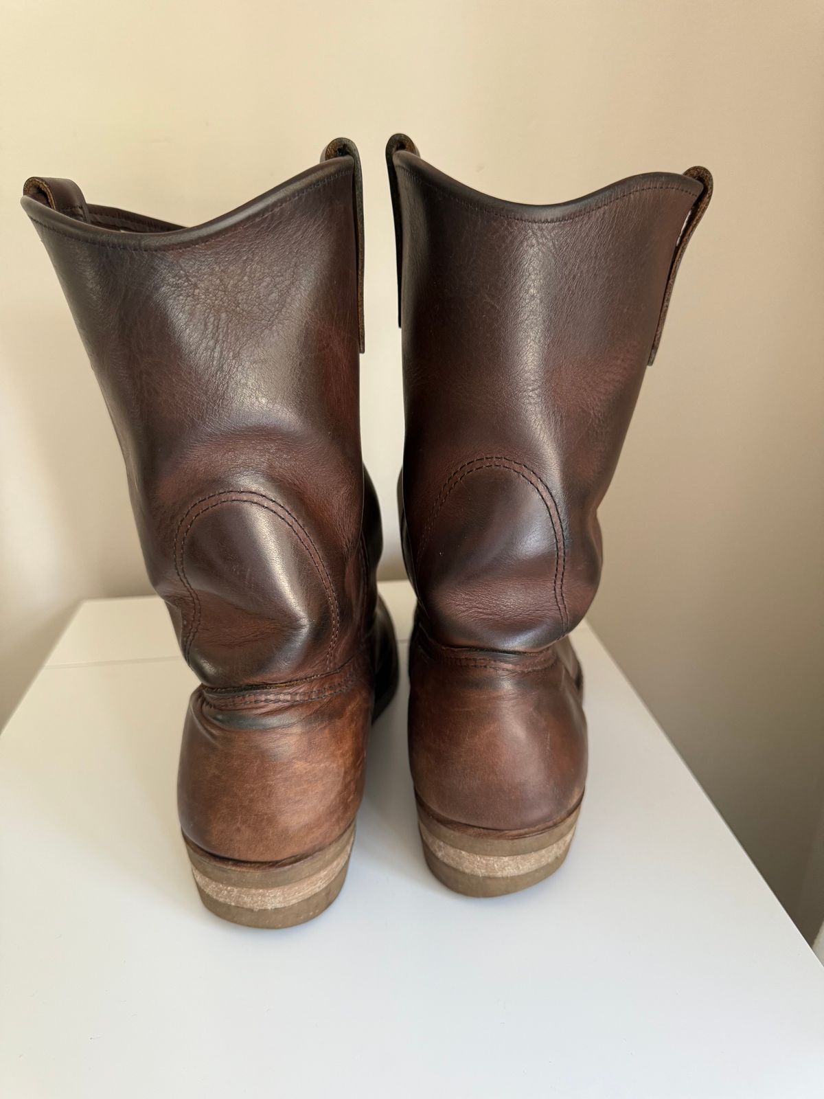 Photo by felixb on September 1, 2025 of the Red Wing Pecos in Brown Boomer Leather.
