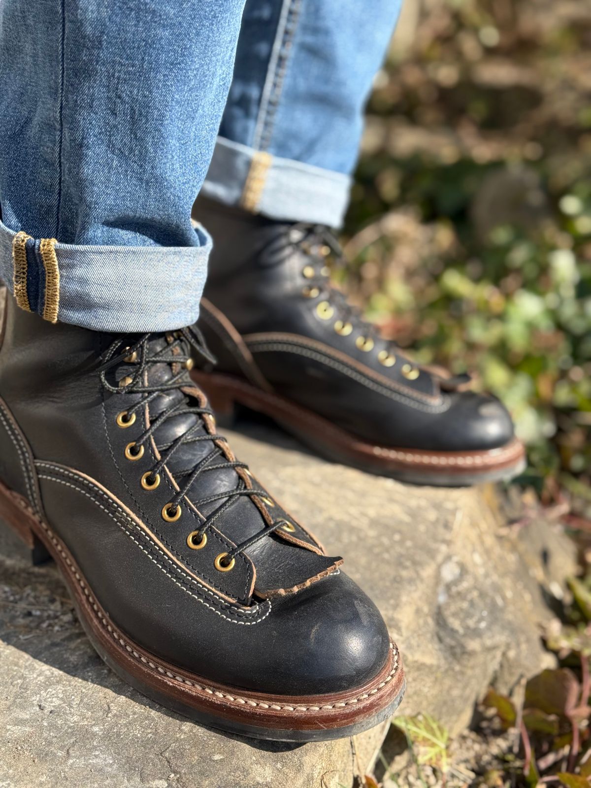 Photo by Miimo on March 8, 2025 of the John Lofgren Donkey Puncher Boots in Horween Black Chromexcel.