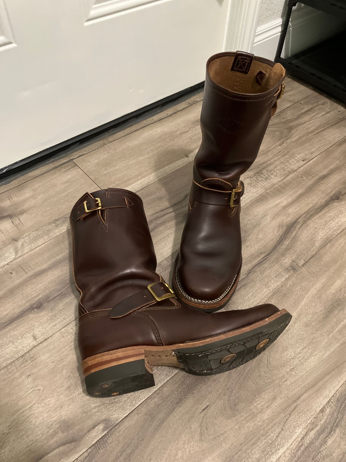 Photo by huntx4 on July 27, 2024 of the Wesco Mister Lou in Horween Brown Chromexcel.