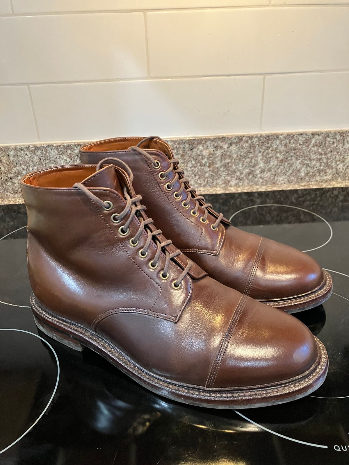 Photo by huntx4 on December 1, 2024 of the Grant Stone Cap Toe Boot in Horween Crimson Chromexcel.