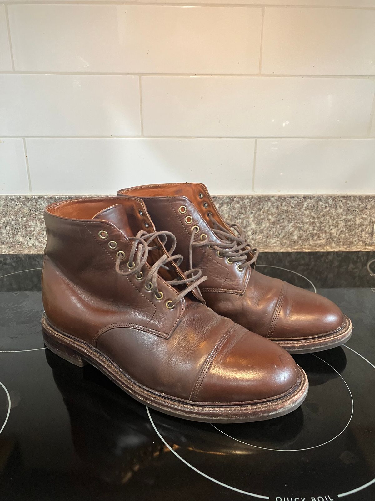 Photo by huntx4 on March 1, 2025 of the Grant Stone Cap Toe Boot in Horween Crimson Chromexcel.