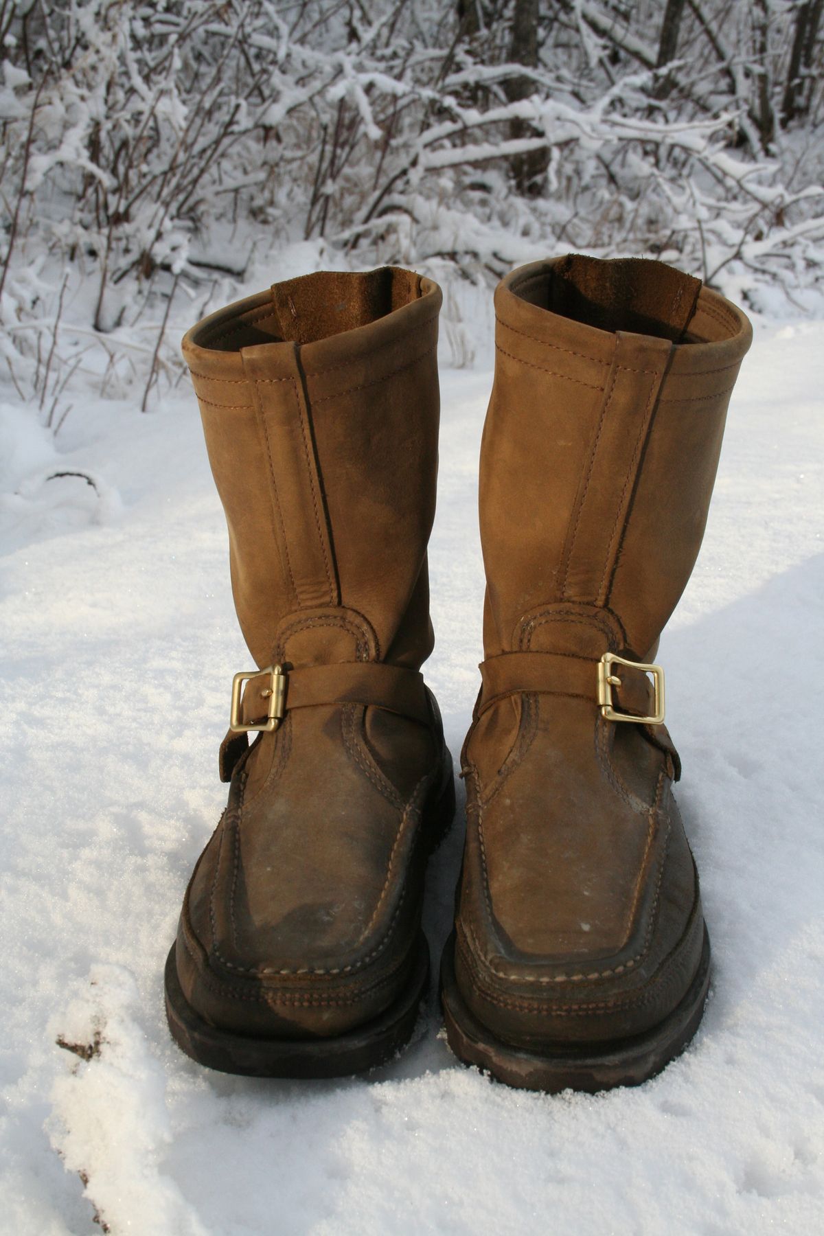 Photo by Mogo on November 4, 2025 of the Russell Moccasin Co. Zephyr II in S.B. Foot Sage Chamois.