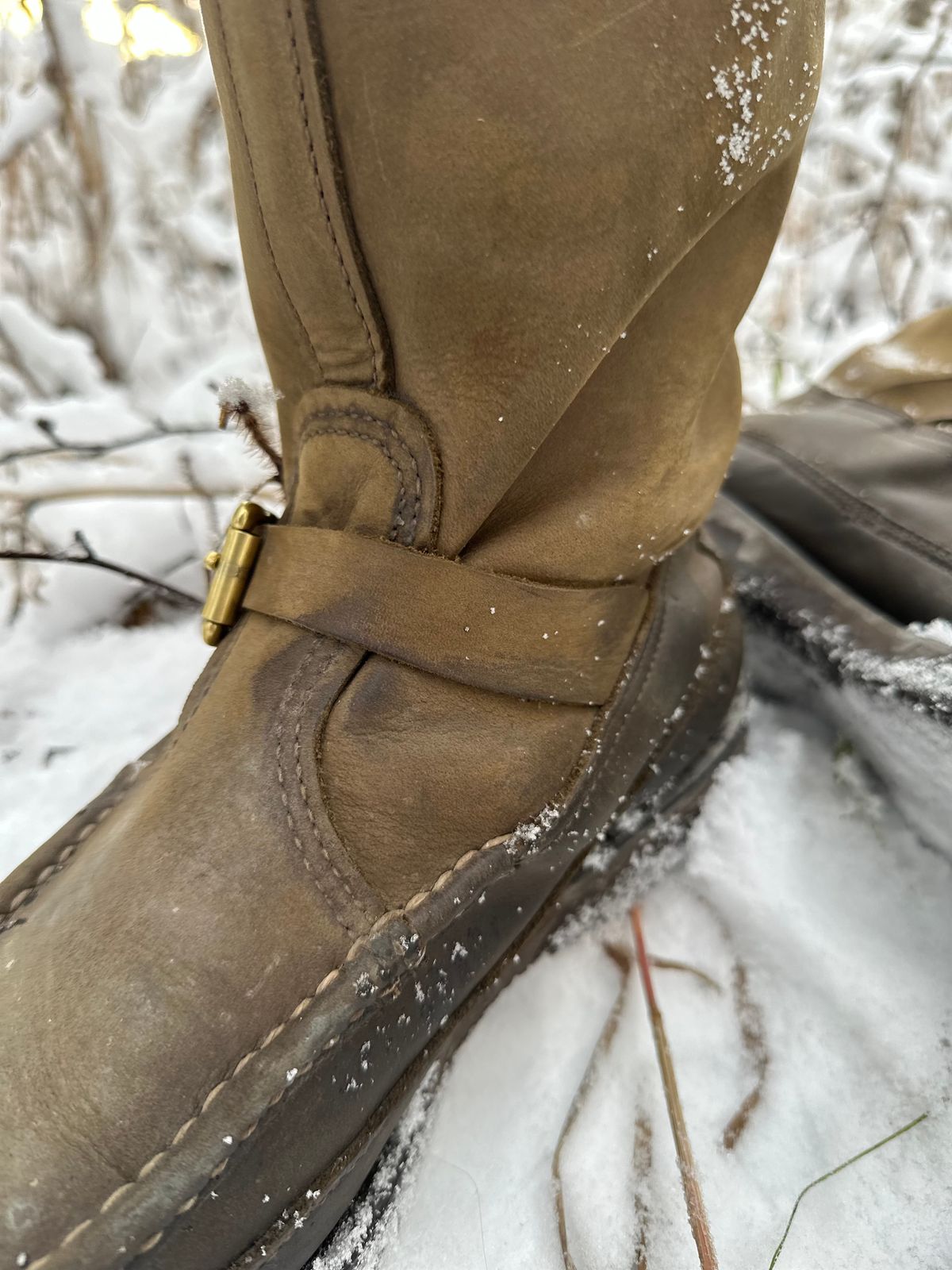 Photo by Mogo on November 4, 2025 of the Russell Moccasin Co. Zephyr II in S.B. Foot Sage Chamois.