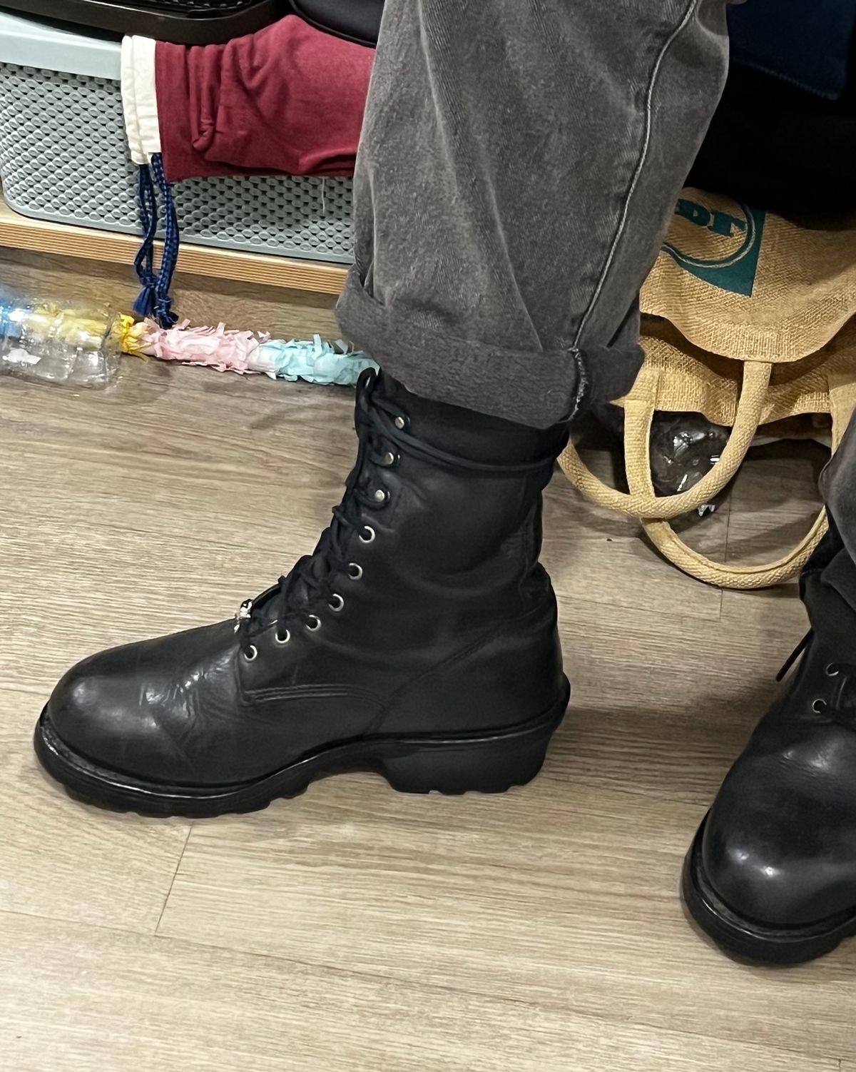 Photo by gojira227 on March 20, 2024 of the Red Wing 980 in Black Work Scout.