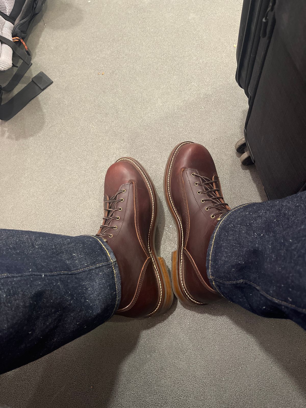 Photo by gojira227 on January 29, 2025 of the Caswell Boot Company Carver II in Wickett & Craig Chestnut Oiled Latigo.