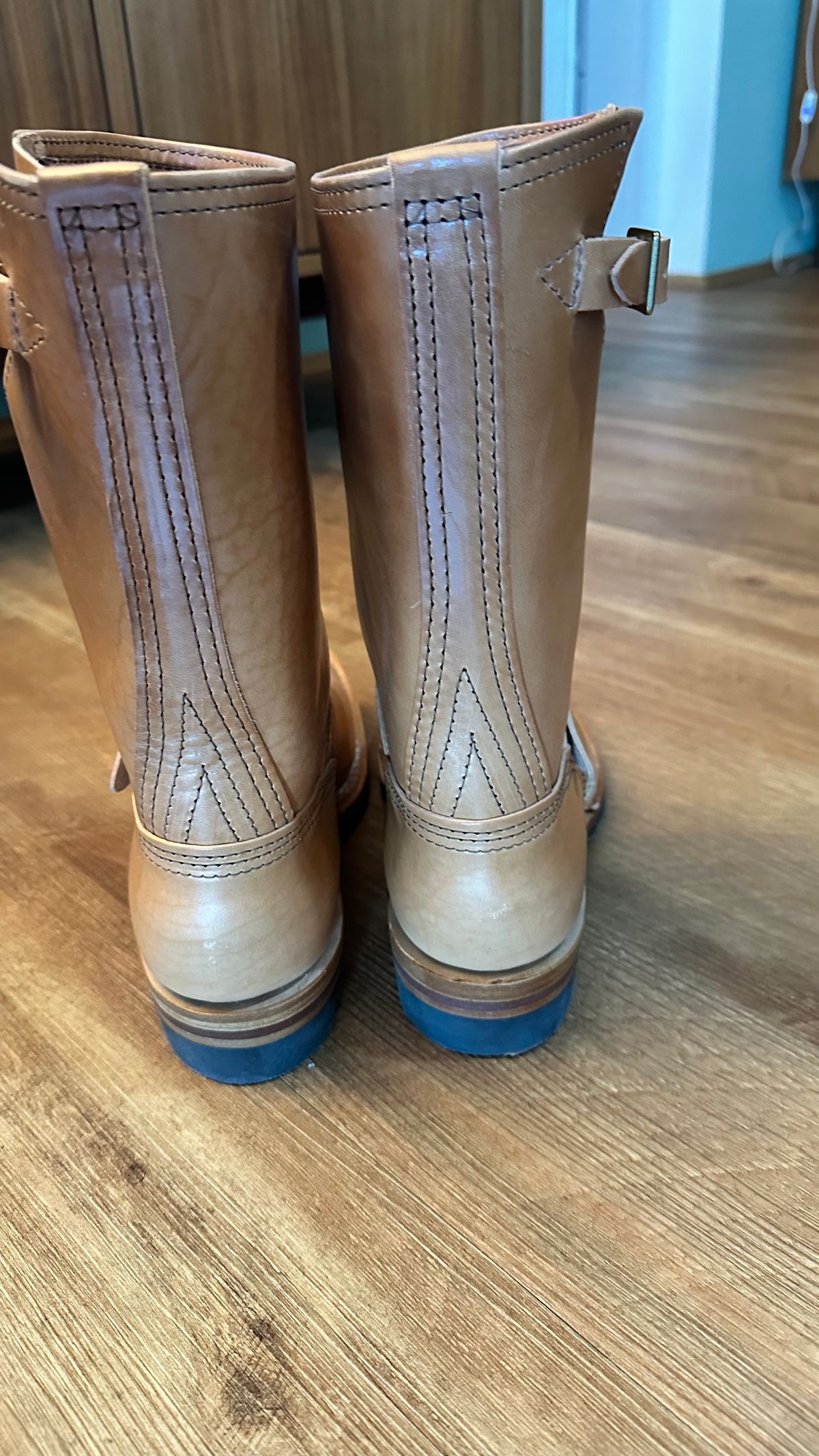 Photo by vpatsikas87 on October 1, 2025 of the Wesco Mister Lou in Maryam Natural Horsebutt.