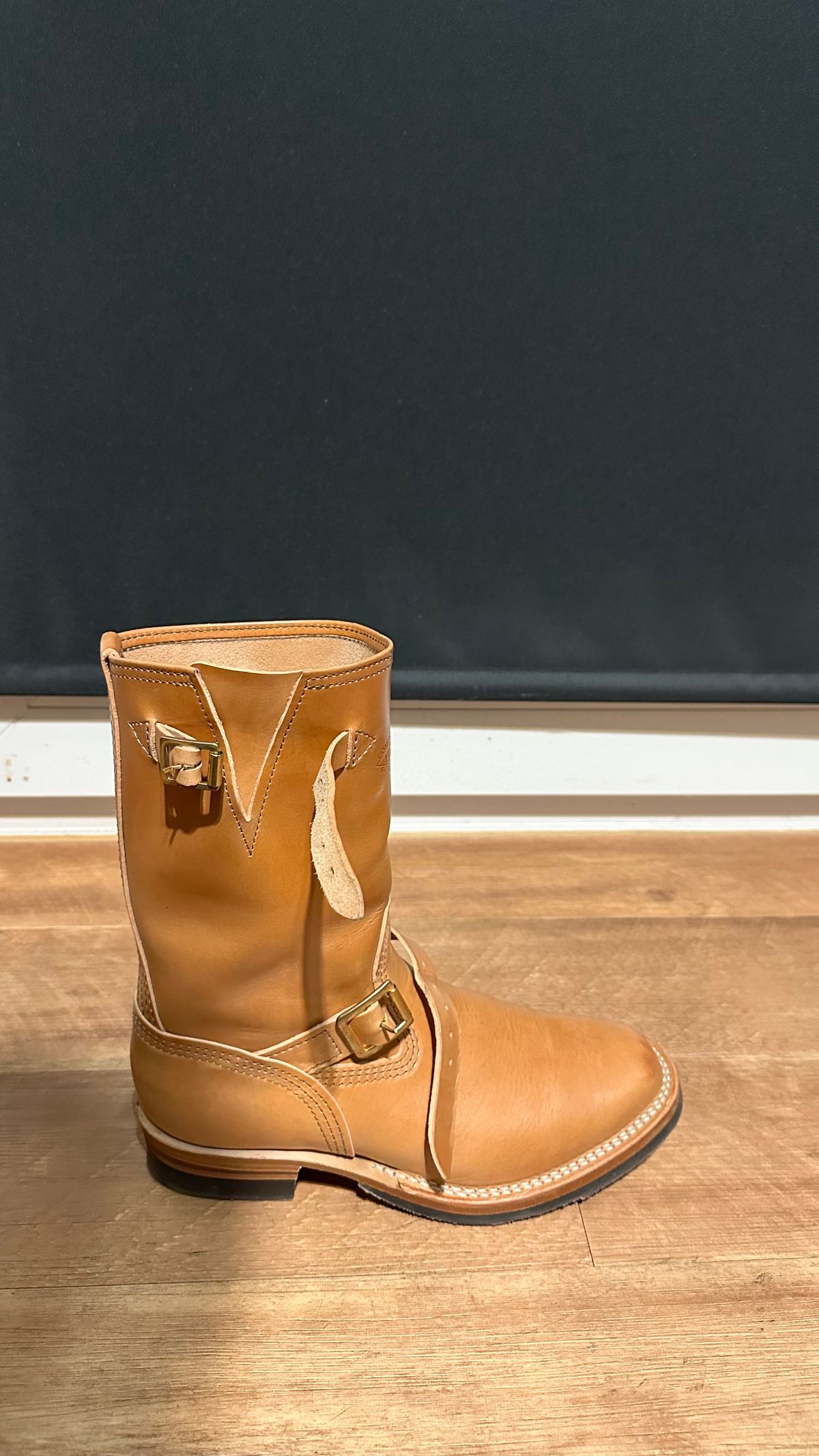 Photo by vpatsikas87 on November 5, 2025 of the Wesco Mister Lou in Maryam Natural Horsebutt.