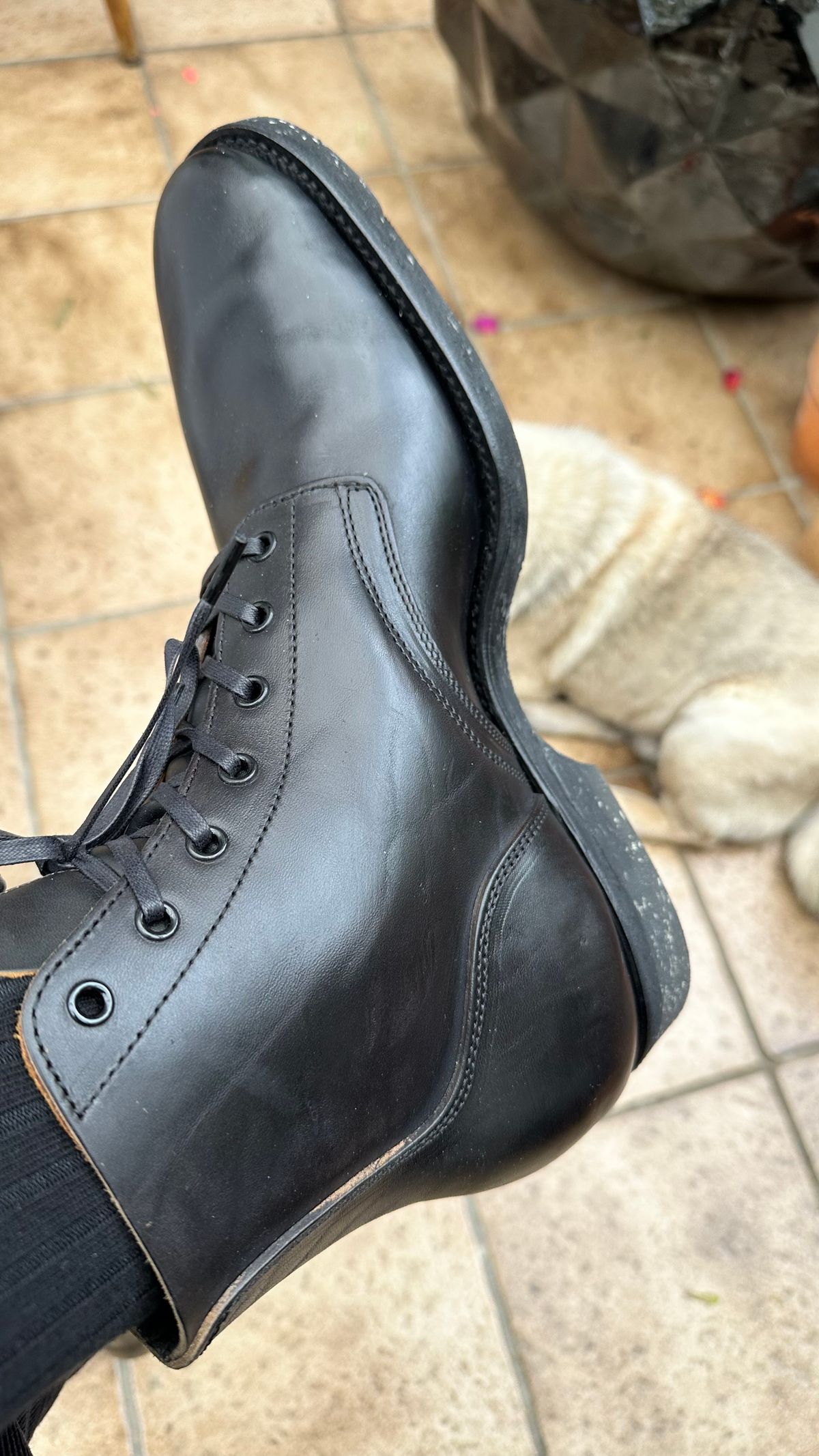 Photo by vpatsikas87 on June 14, 2026 of the Clinch Yeager Boots in Black-Overdyed Horsebutt.