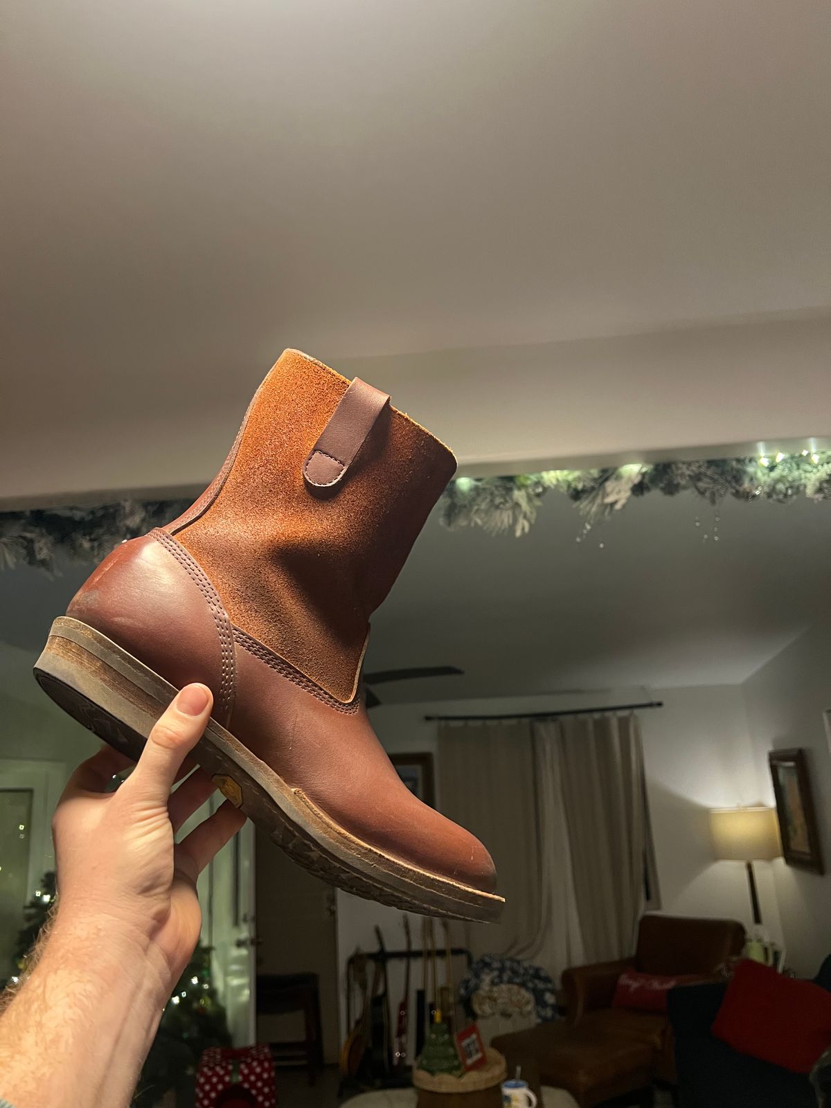 Photo by bootsnfloors on January 4, 2025 of the White's Westbale in Seidel Red Dog Oil Tan & Seidel Red Dog Oil Tan Roughout.