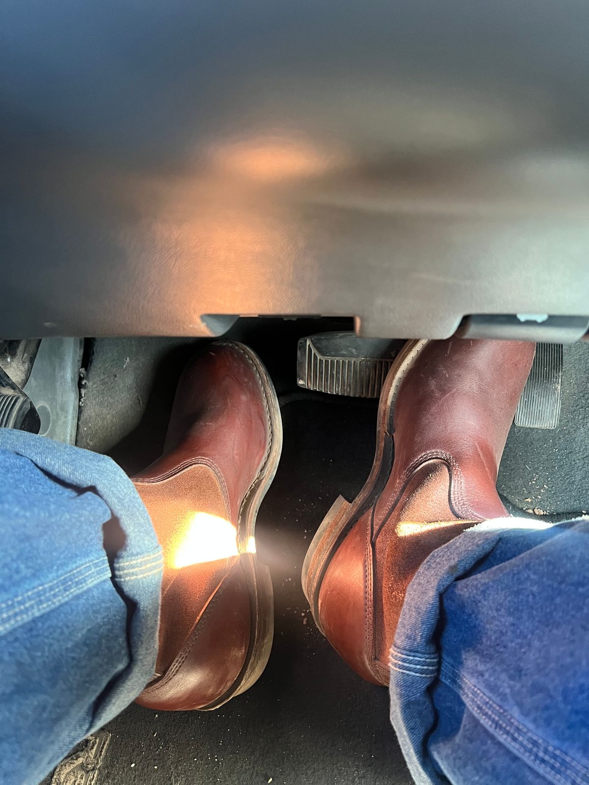 Photo by bootsnfloors on March 25, 2025 of the White's Westbale in Seidel Red Dog Oil Tan & Seidel Red Dog Oil Tan Roughout.