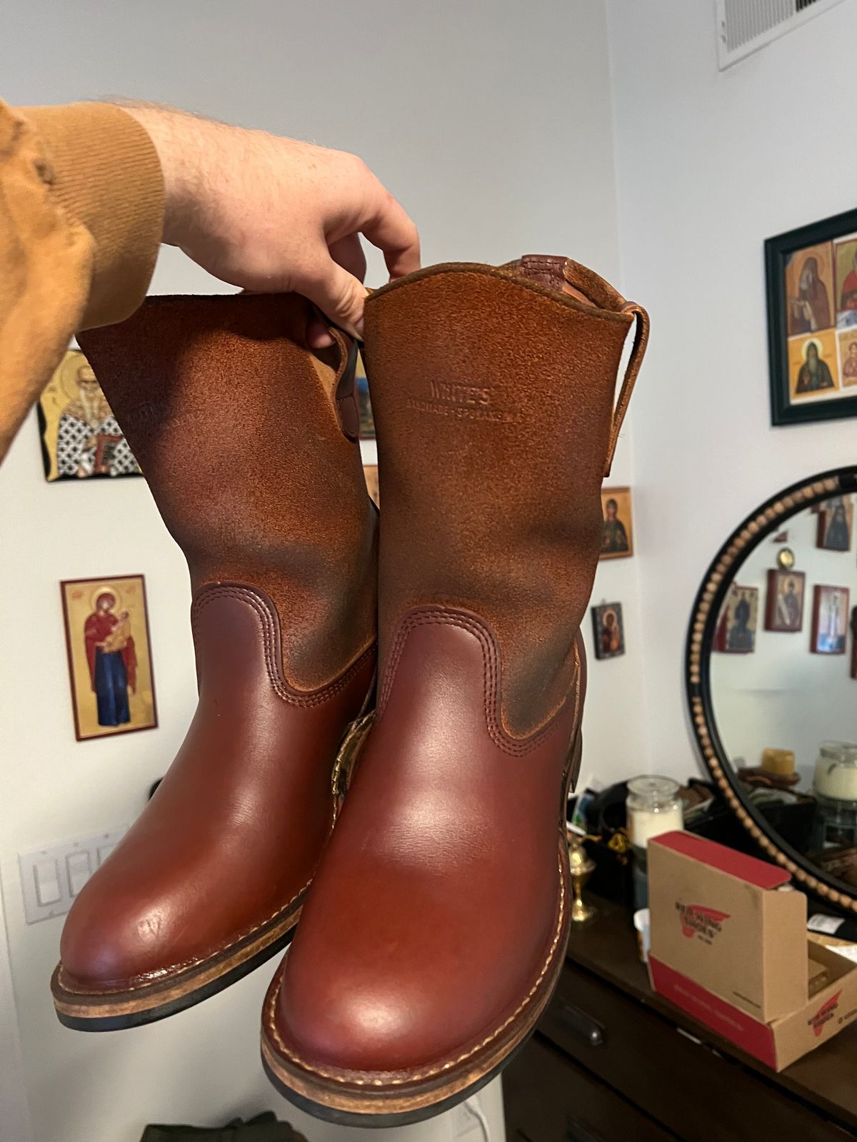 Photo by bootsnfloors on March 27, 2025 of the White's Westbale in Seidel Red Dog Oil Tan & Seidel Red Dog Oil Tan Roughout.