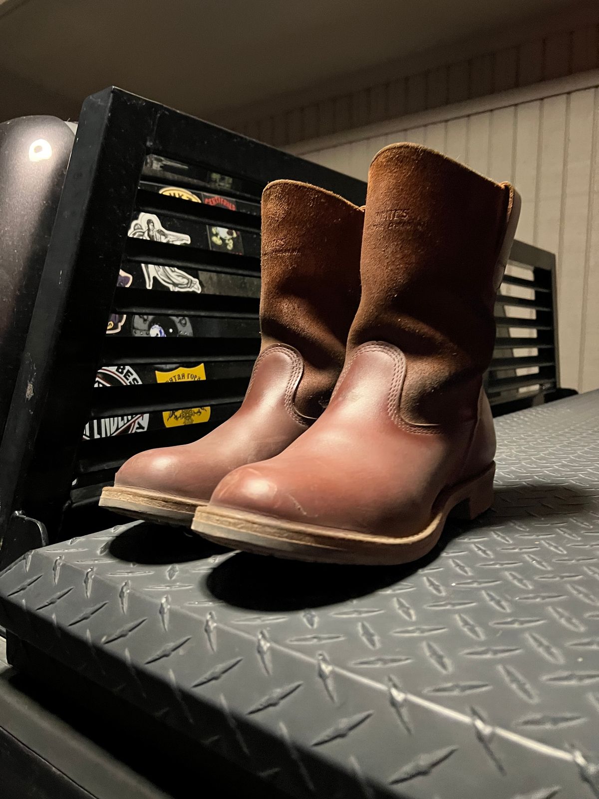 Photo by bootsnfloors on April 8, 2025 of the White's Westbale in Seidel Red Dog Oil Tan & Seidel Red Dog Oil Tan Roughout.
