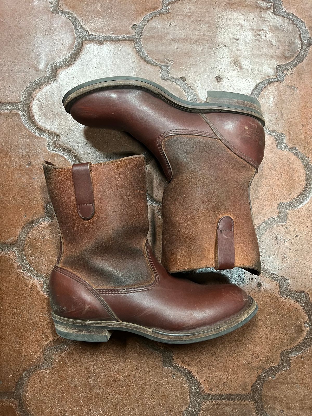Photo by bootsnfloors on May 13, 2025 of the White's Westbale in Seidel Red Dog Oil Tan & Seidel Red Dog Oil Tan Roughout.